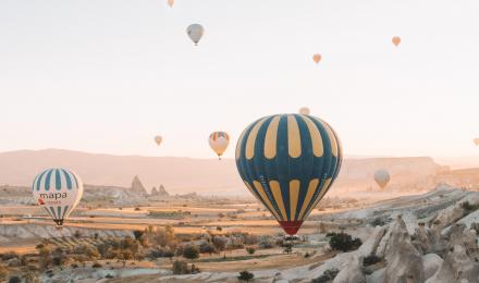 Hot Air Balloons Aesthetic Wallpapers