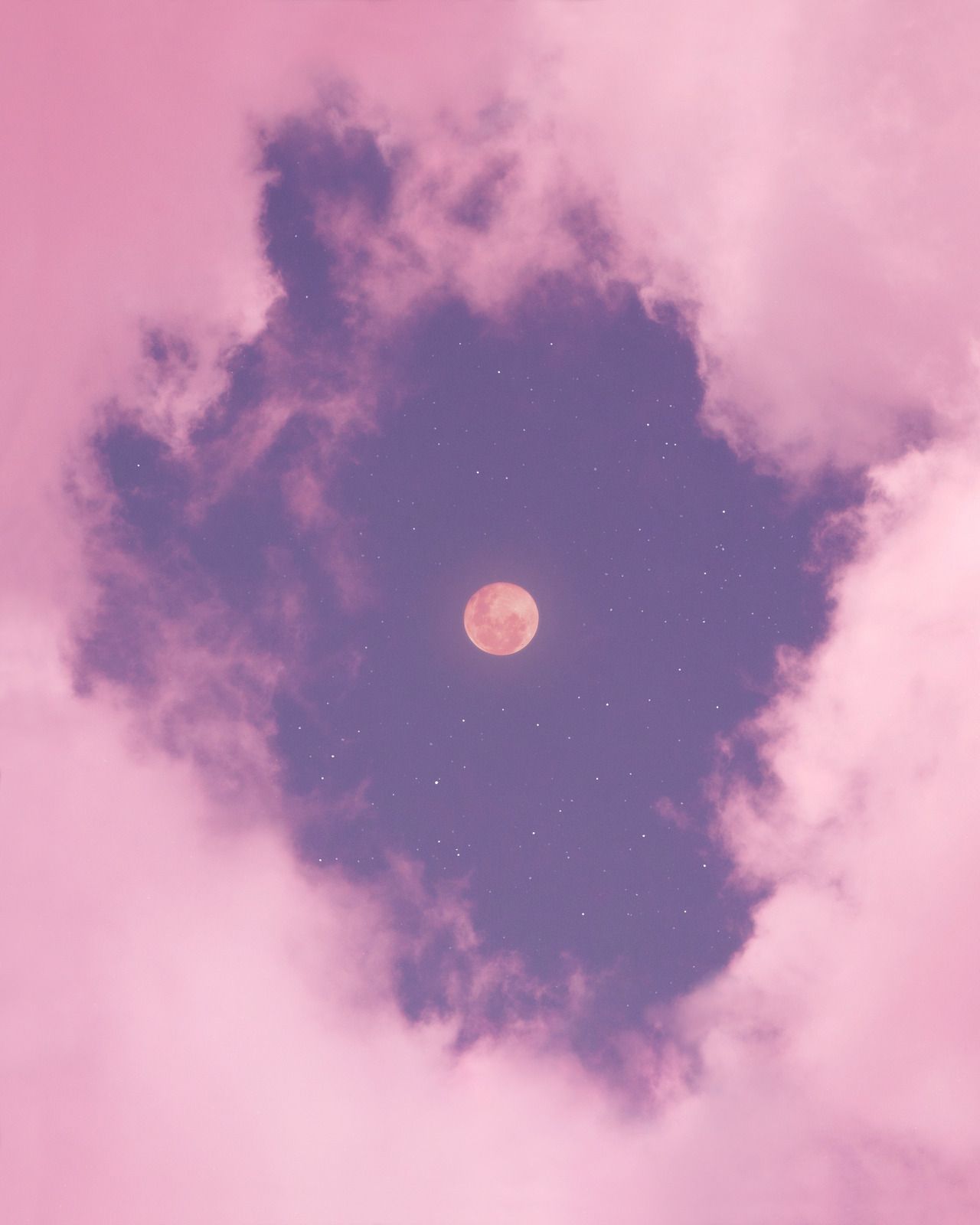 A full moon surrounded by clouds - Vintage clouds, Cupid