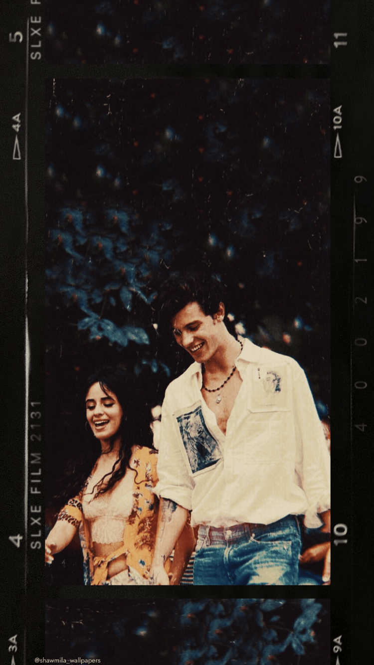 A polaroid picture of Selena and Justin smiling and walking together. - Shawn Mendes