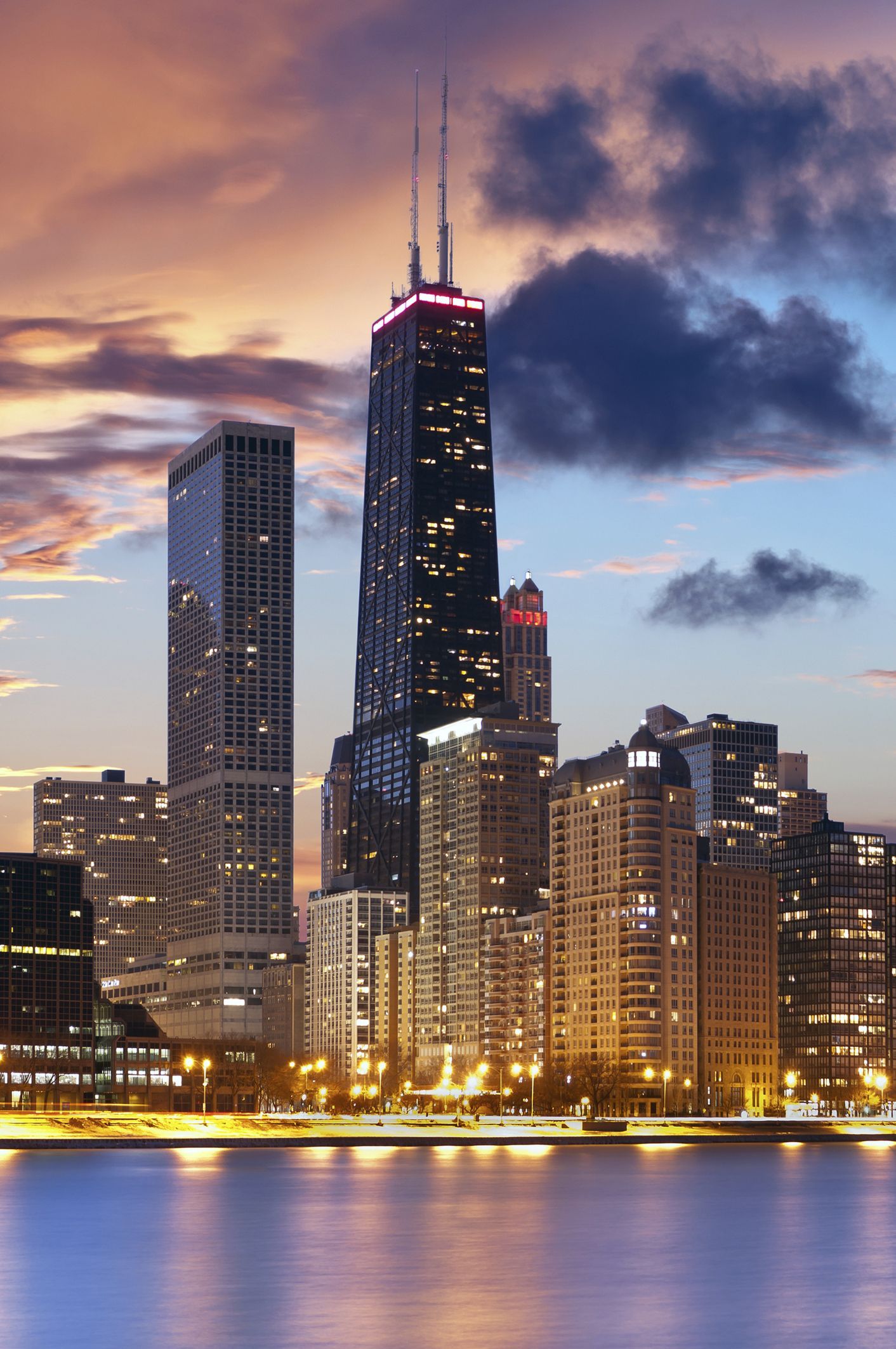 Chicago skyline at sunset- Illinois. Chicago travel, Chicago wallpaper, Chicago city