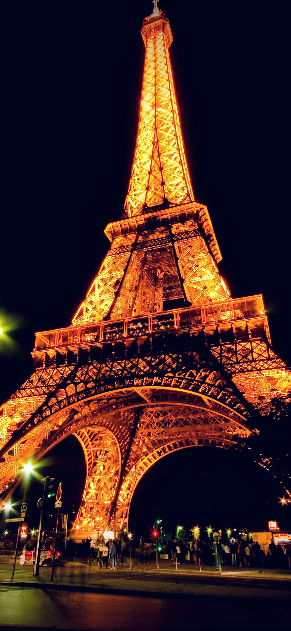 A picture of the eiffel tower at night - Eiffel Tower