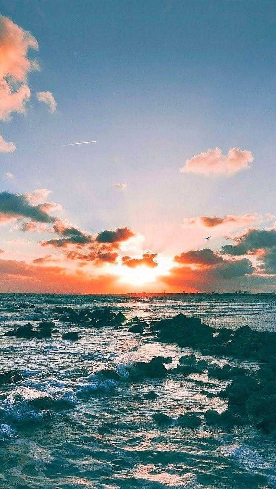 Download iPhone Aesthetic Sunset Wallpaper