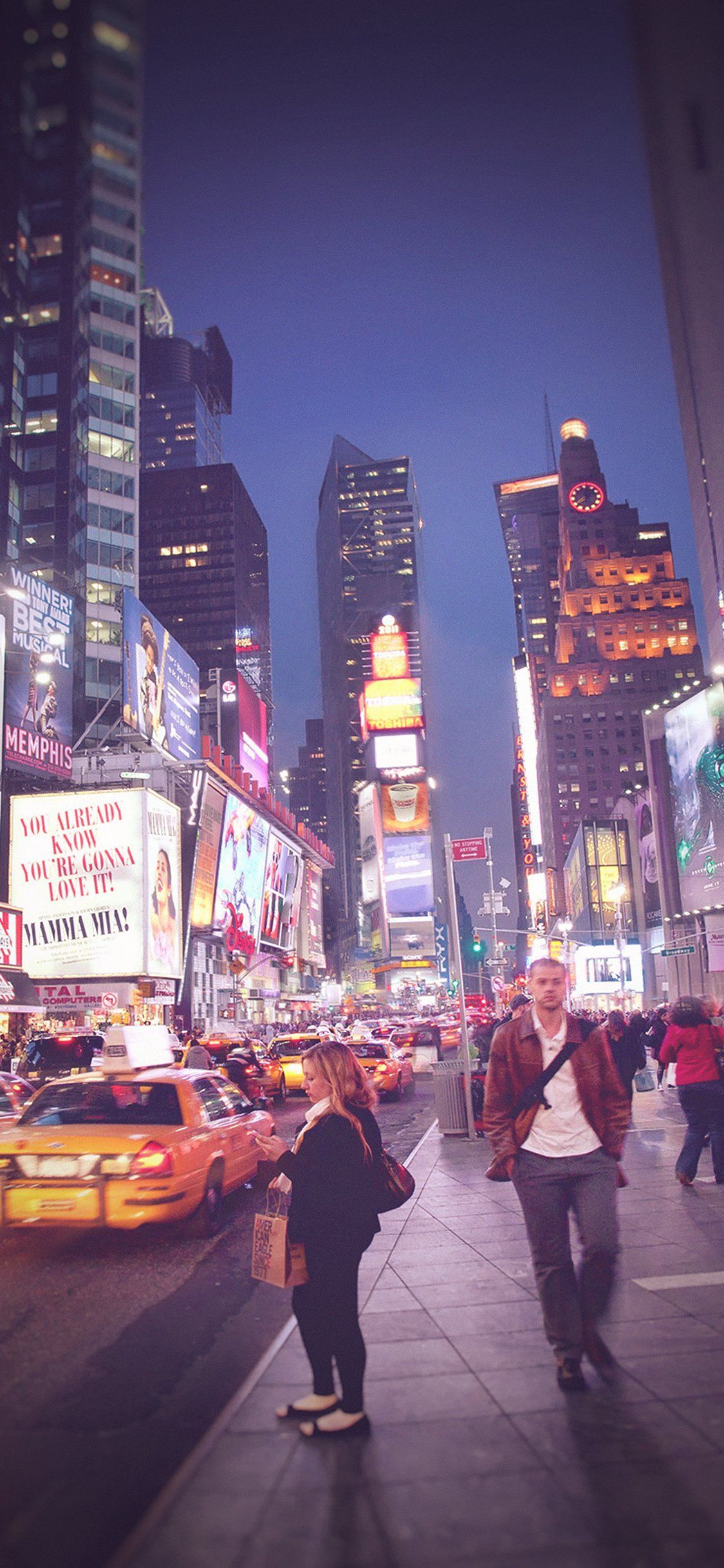 New York street night city vignette iPhone X Wallpaper Free Download