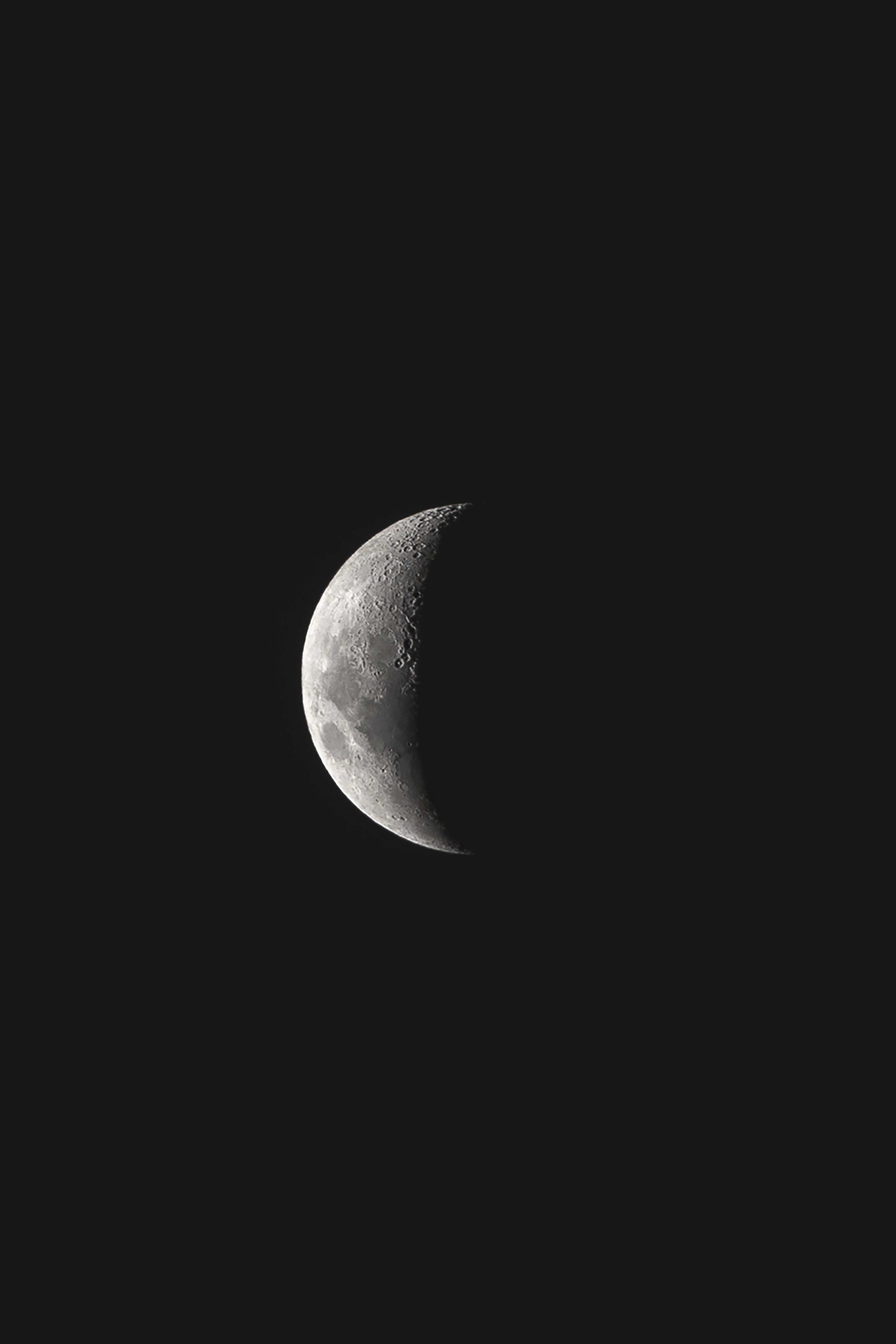 The moon in black and white - Black