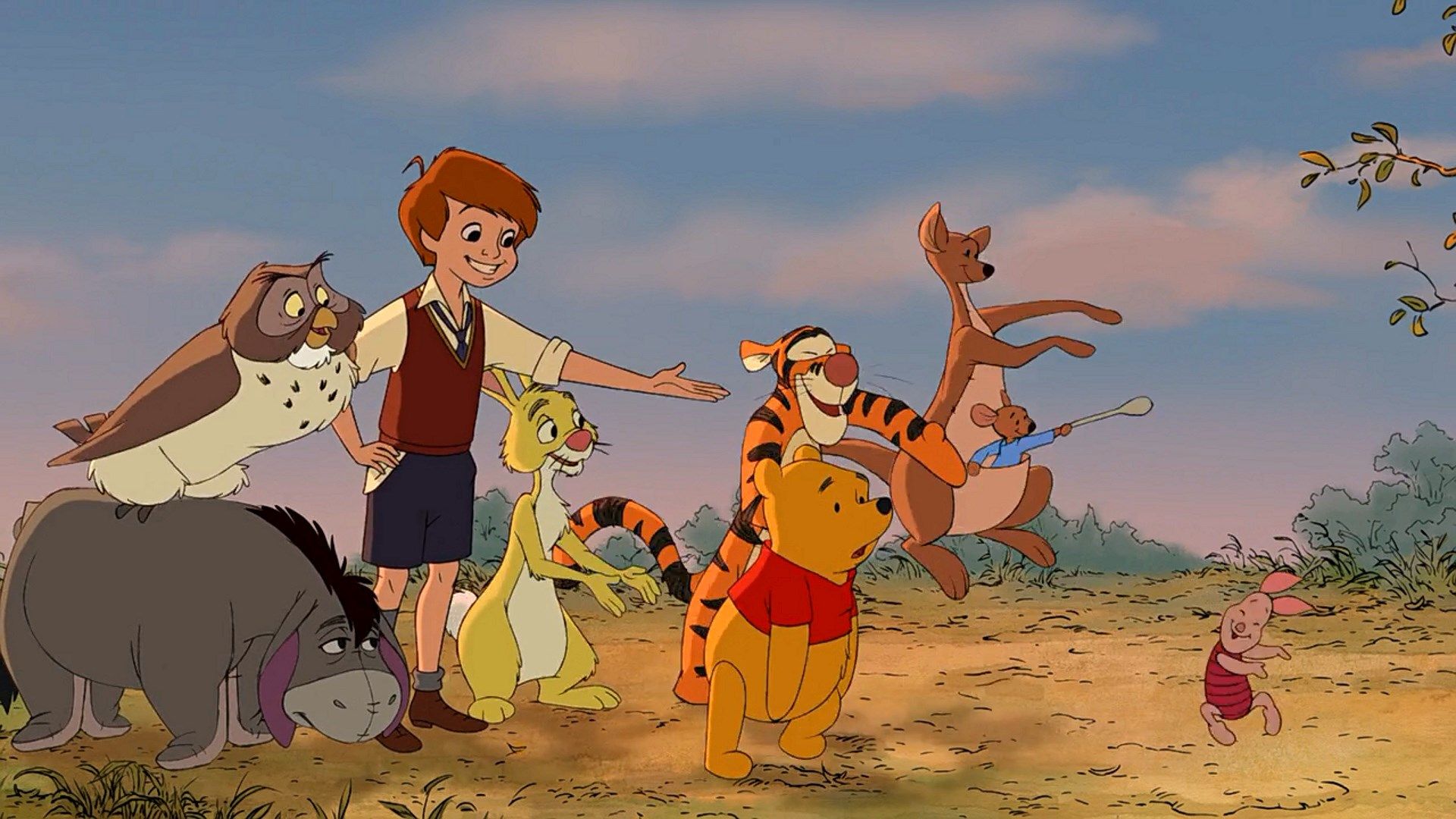 Winnie the pooh and friends in the forest - Winnie the Pooh