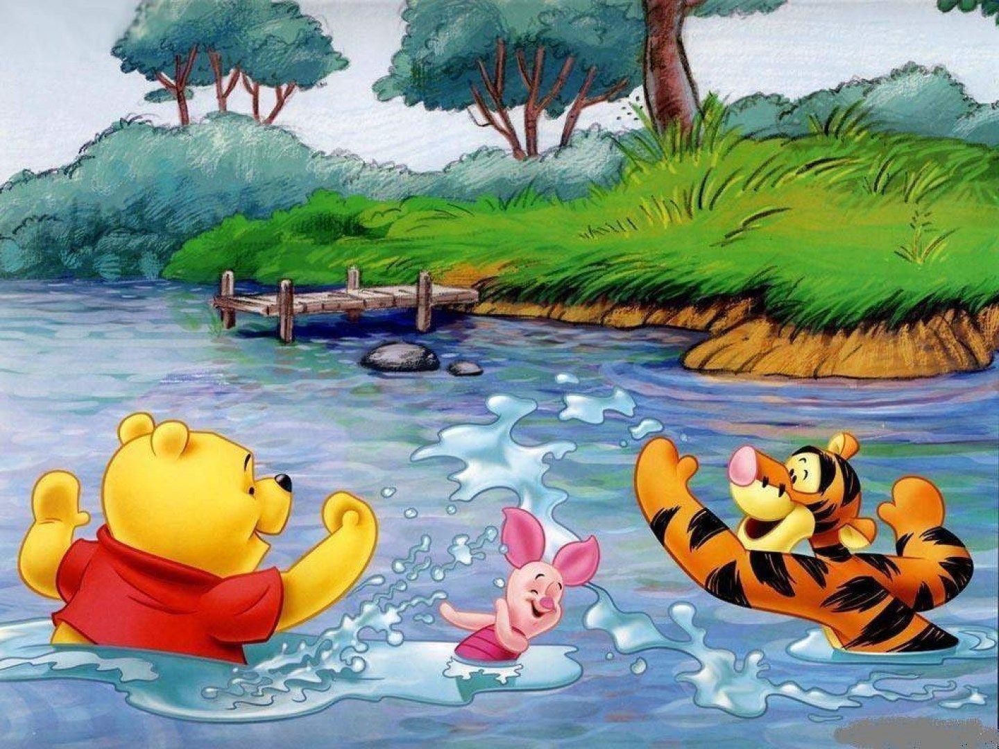 Winnie the Pooh, Piglet and Tigger in the water - Winnie the Pooh