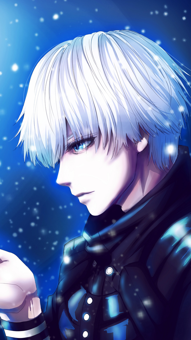 A man with white hair and black clothing - Tokyo Ghoul