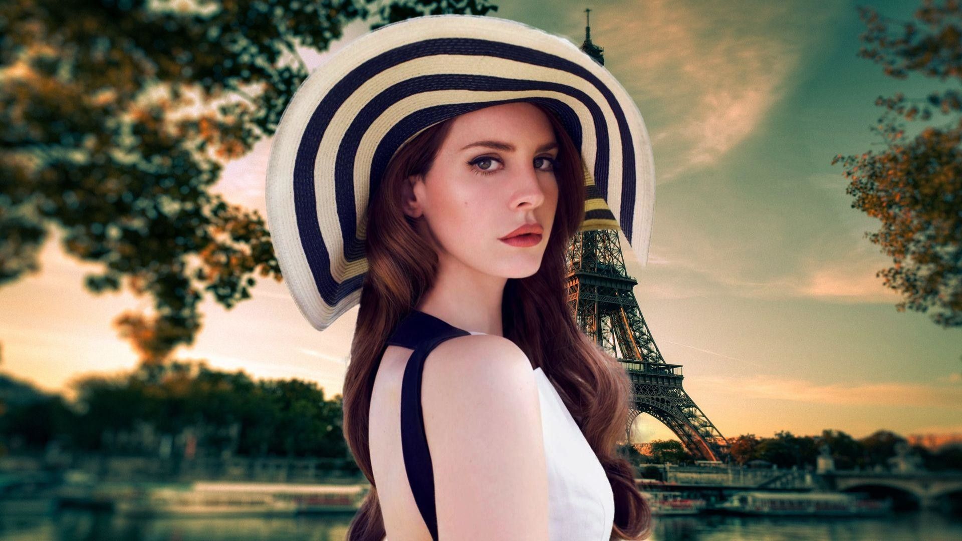 Wallpaper girl with a hat in Paris - Lana Del Rey