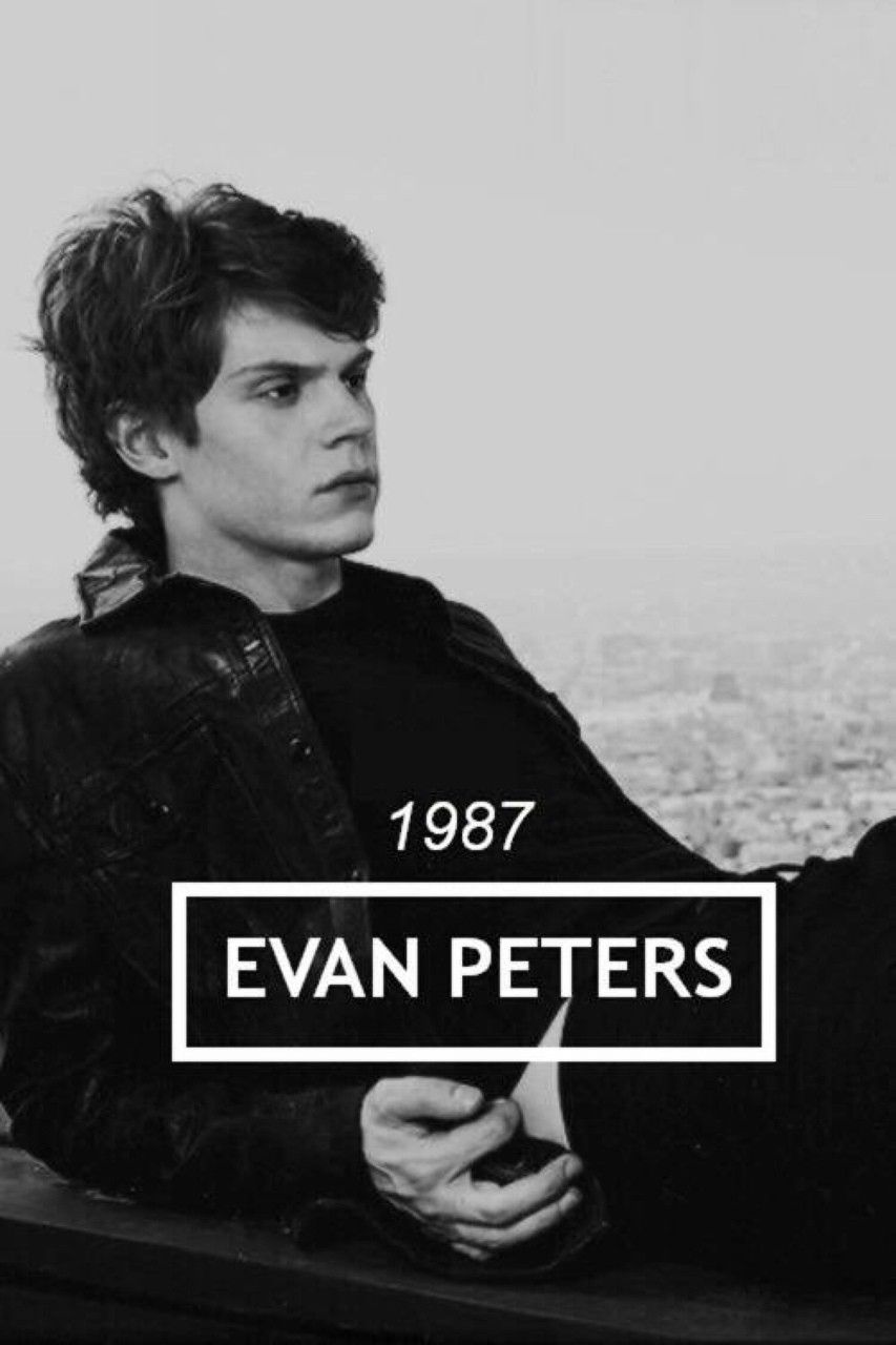 1987 evan peters - Evan Peters