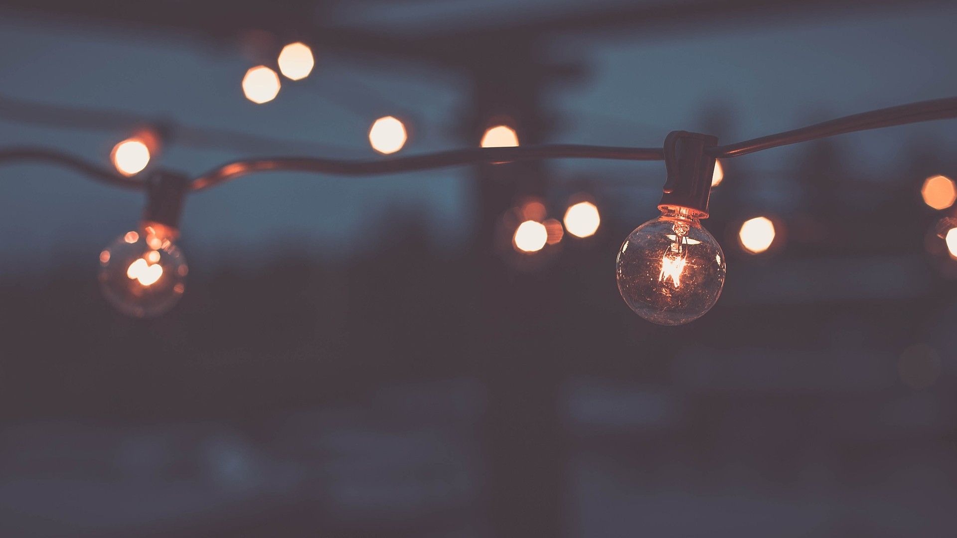 A string of lights with bulbs hanging from it - Desktop, laptop, 1920x1080, computer, vintage fall, vintage, HD