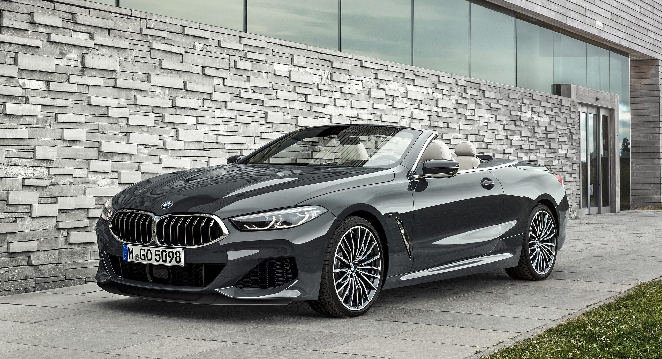 BMW 8 Series Convertible Wallpaper