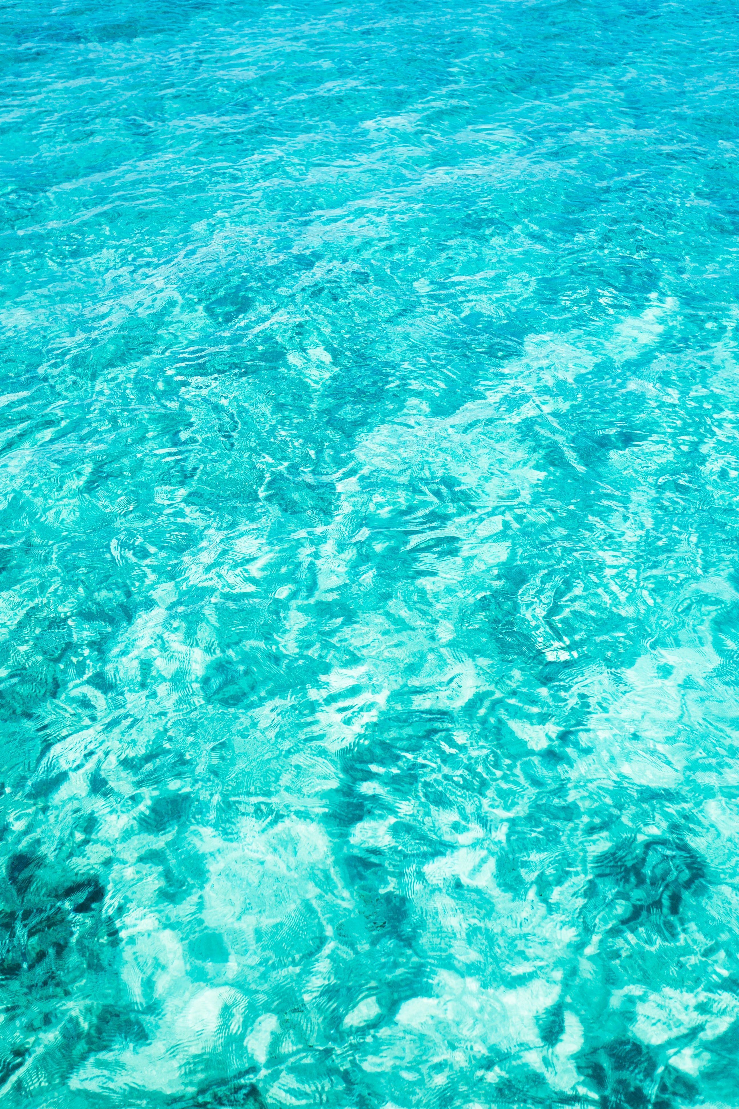 The clear blue water of a beach - Turquoise