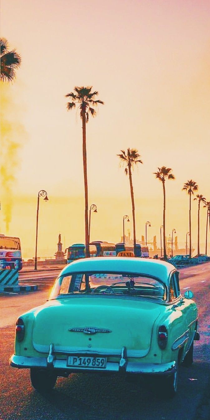 Look at the sky, so flawless!! #car #cars #vsco. California iphone wallpaper, Wallpaper gallery, Wallpaper vintage