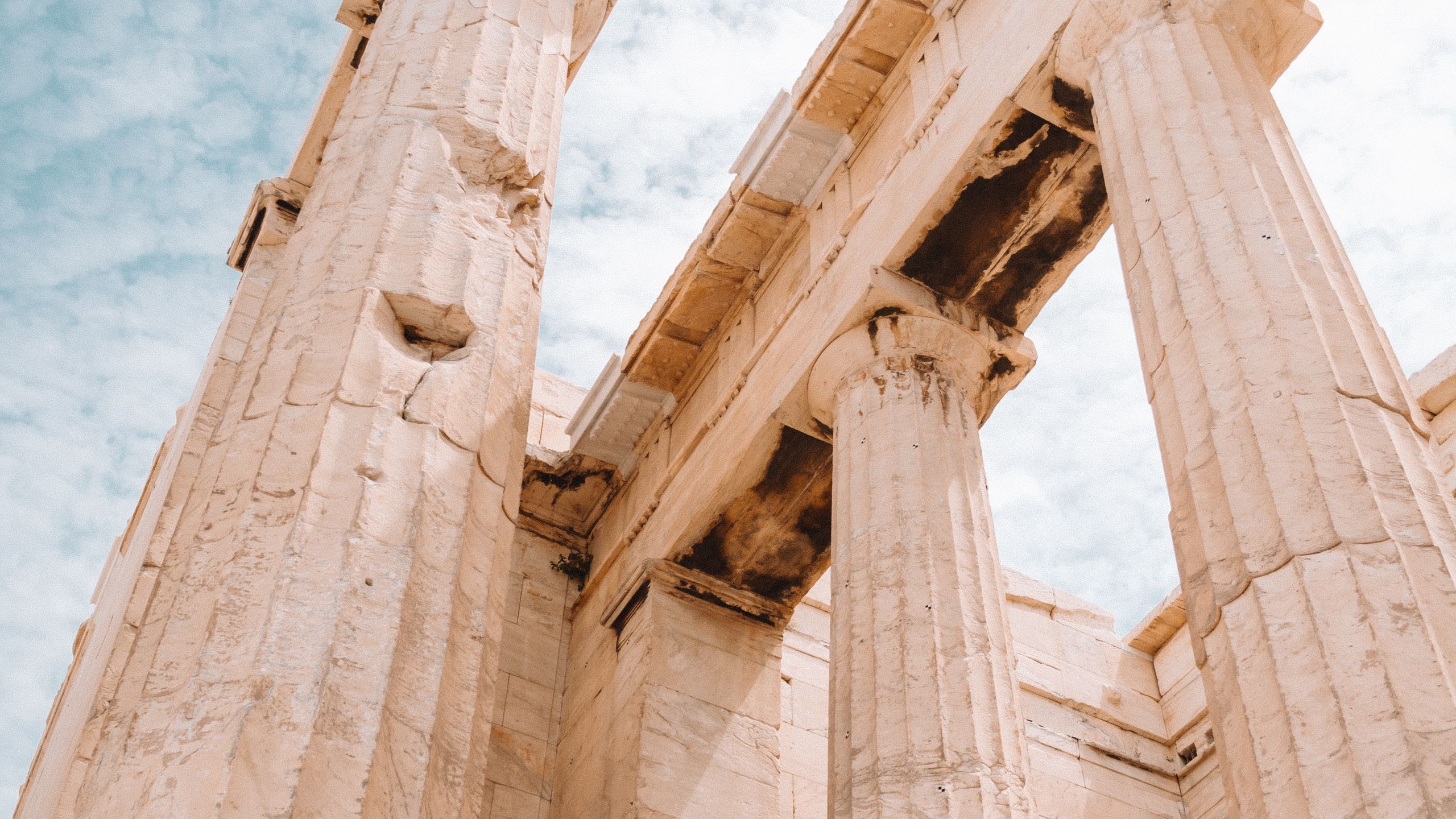 A close up of some columns - Architecture