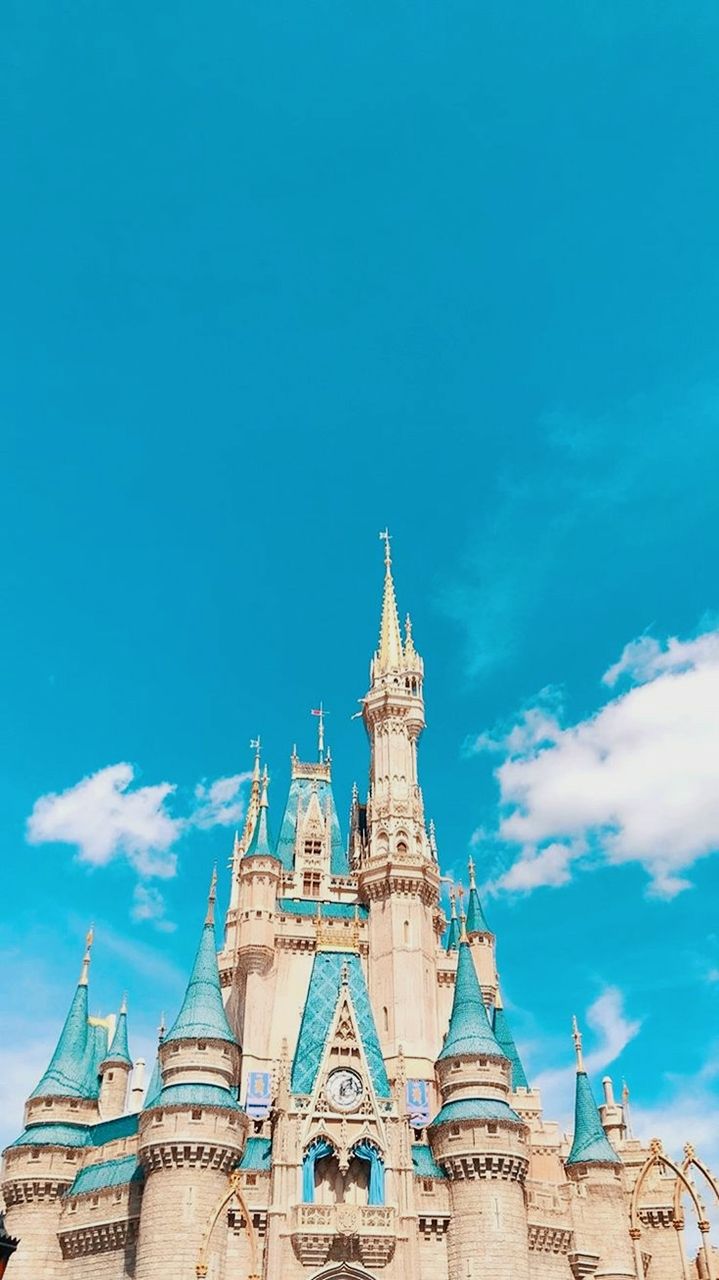 Disney Castle Wallpaper. Disney background, Disney world castle, Disney cinderella castle