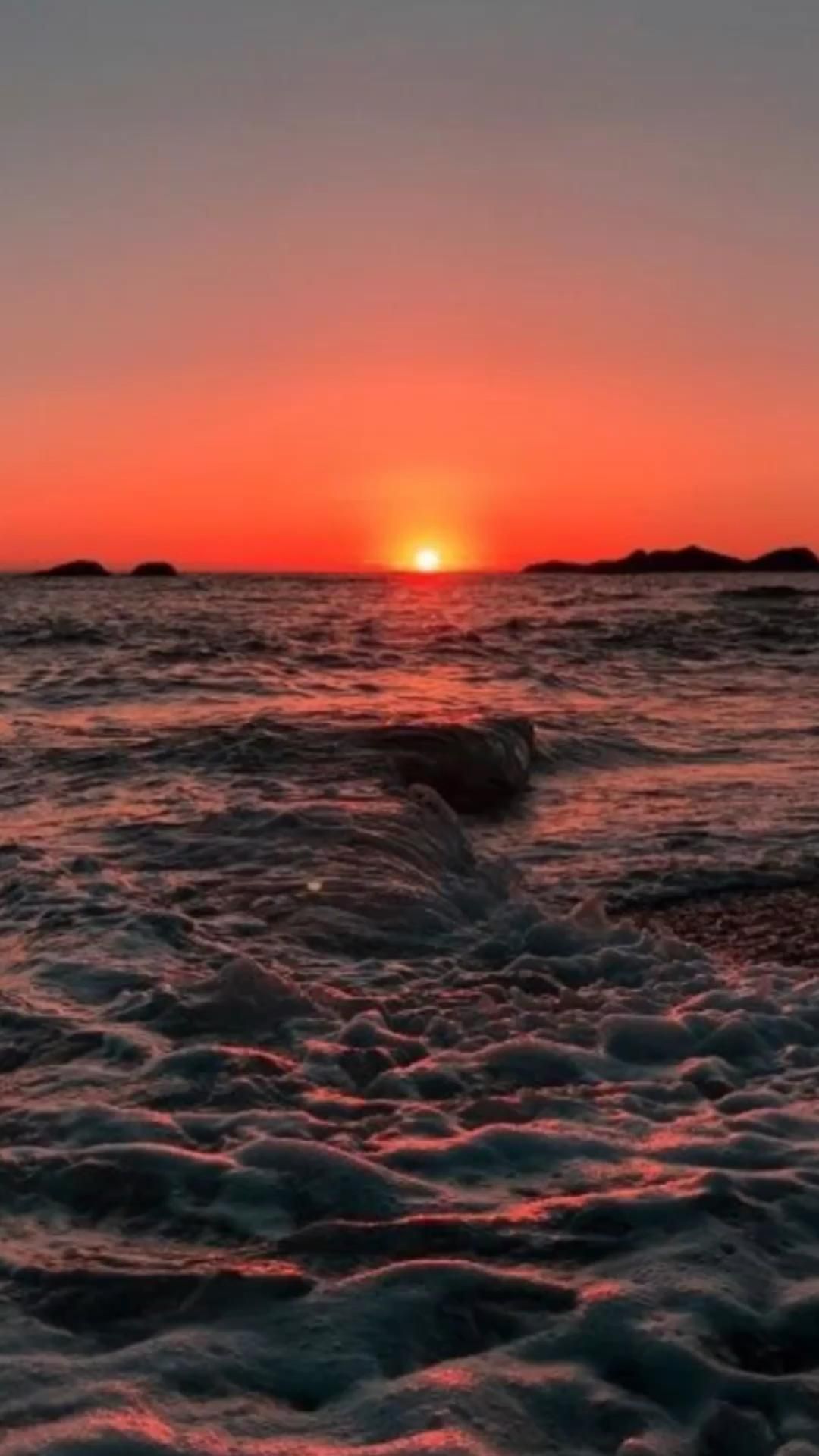 Sunset over the ocean - Sunset