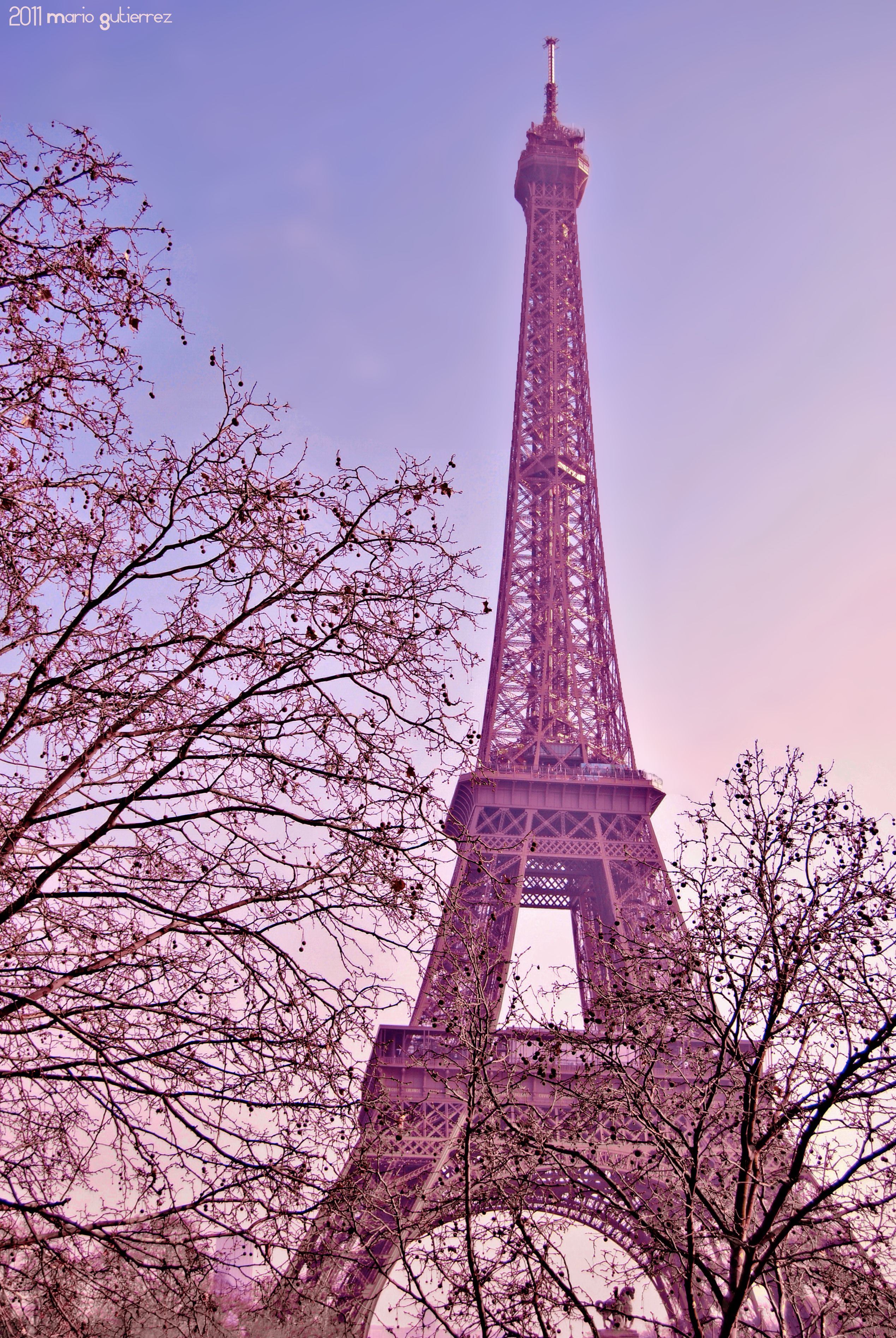 Paris France Eiffel Tower Wallpaper