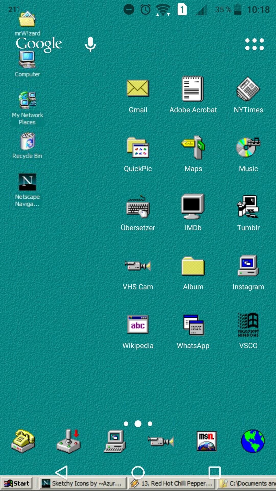 A computer screen with many different icons - Windows 95