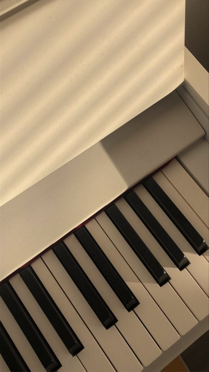 piano <3. Minimalist wallpaper, Aesthetic iphone wallpaper, Aesthetic pastel wallpa. Minimalist wallpaper, Aesthetic iphone wallpaper, Aesthetic pastel wallpaper