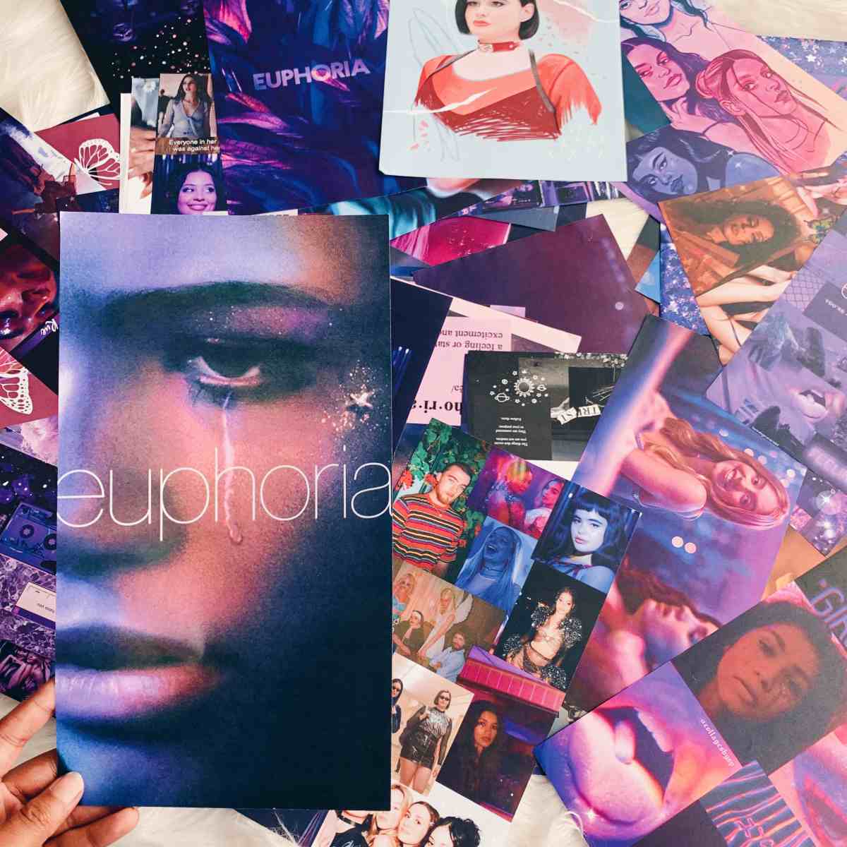 Euphoria Sample Wallpaper Kit