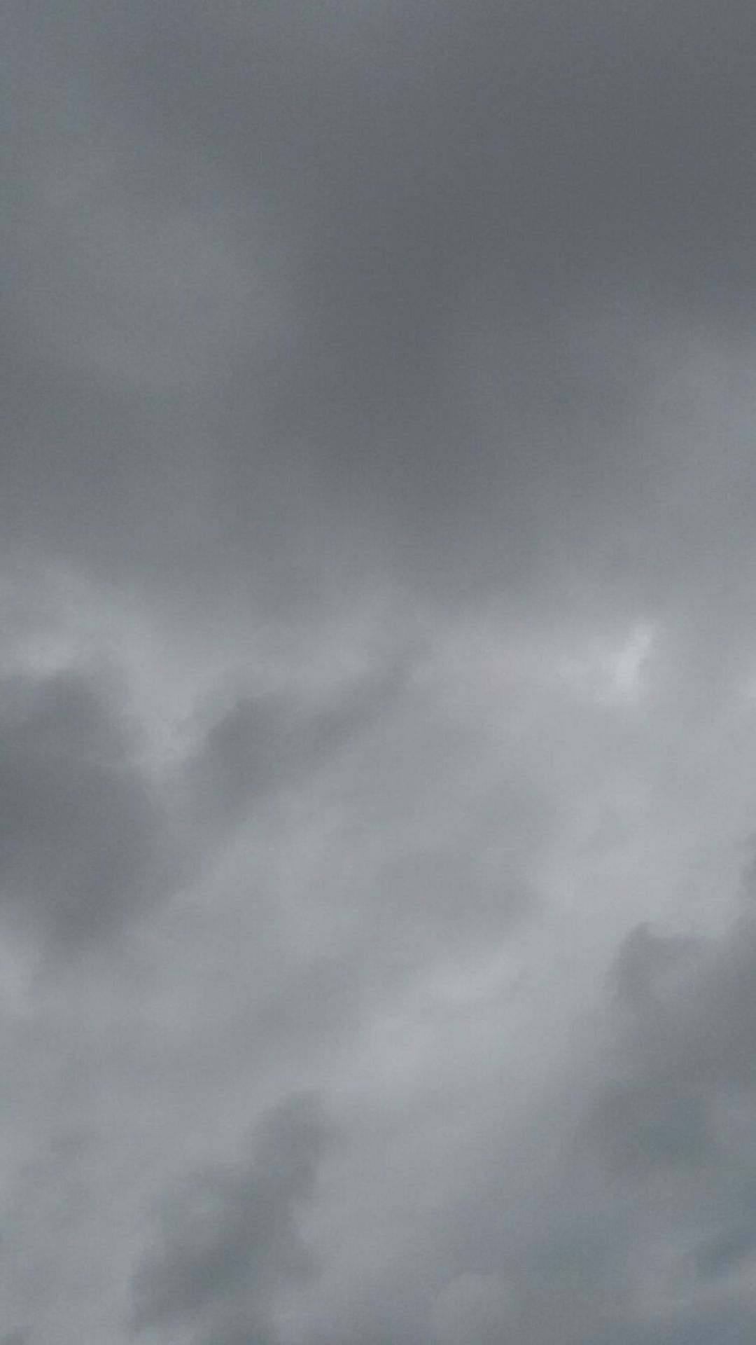 A picture of a cloudy sky - Gray
