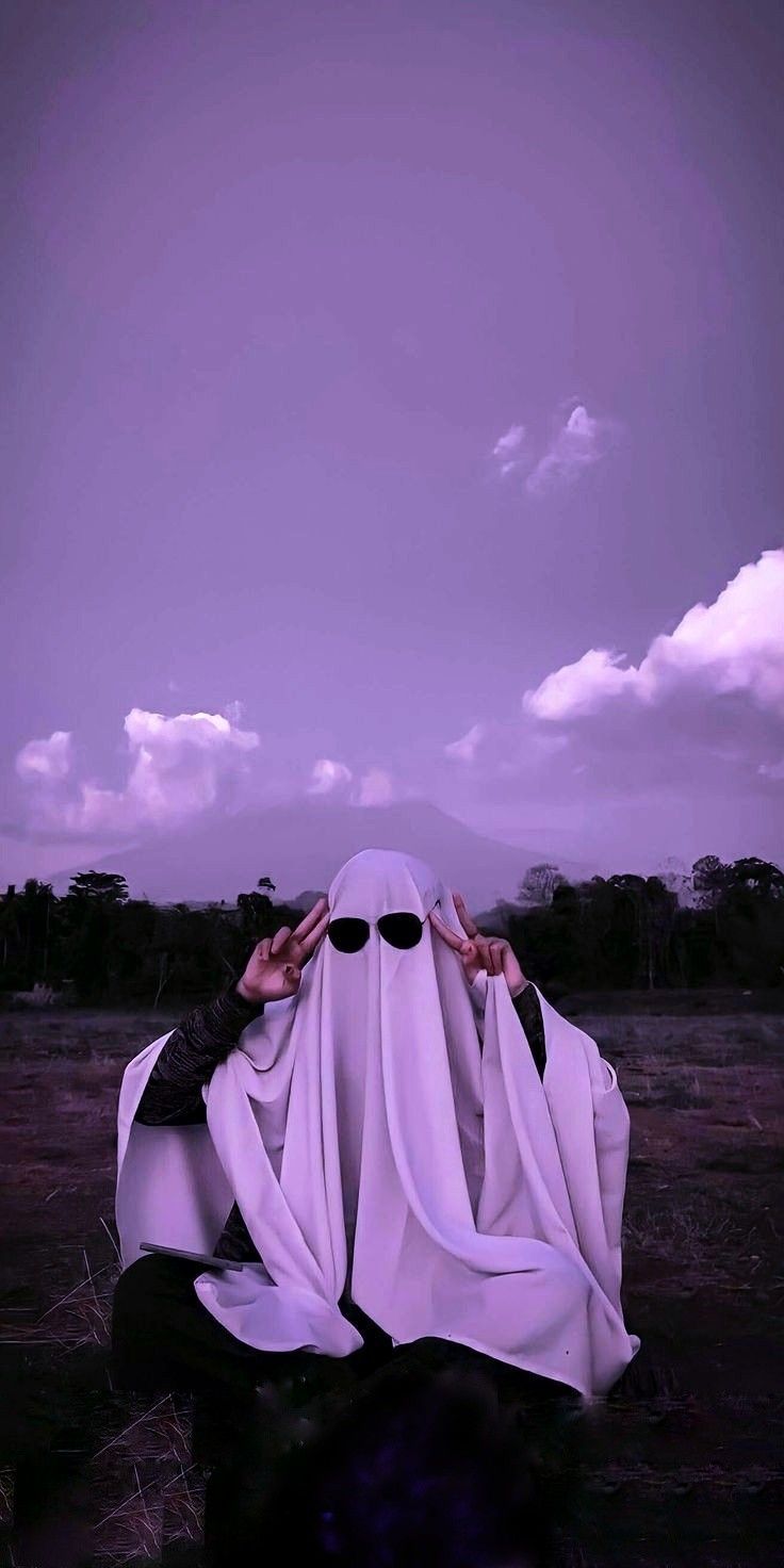 Purple aesthetic. Ghost photo, Dark photography, Ghost picture