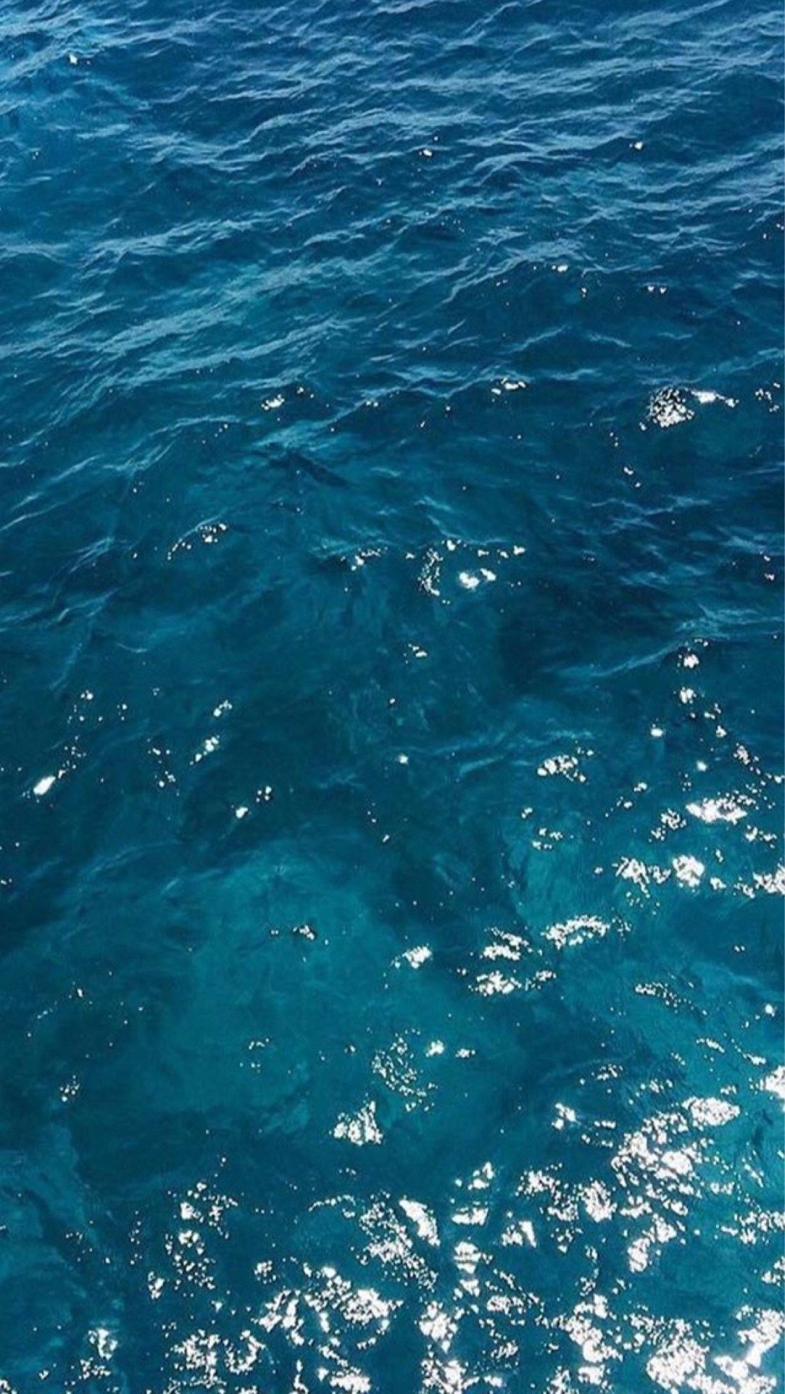 A beautiful shot of the sea - Water
