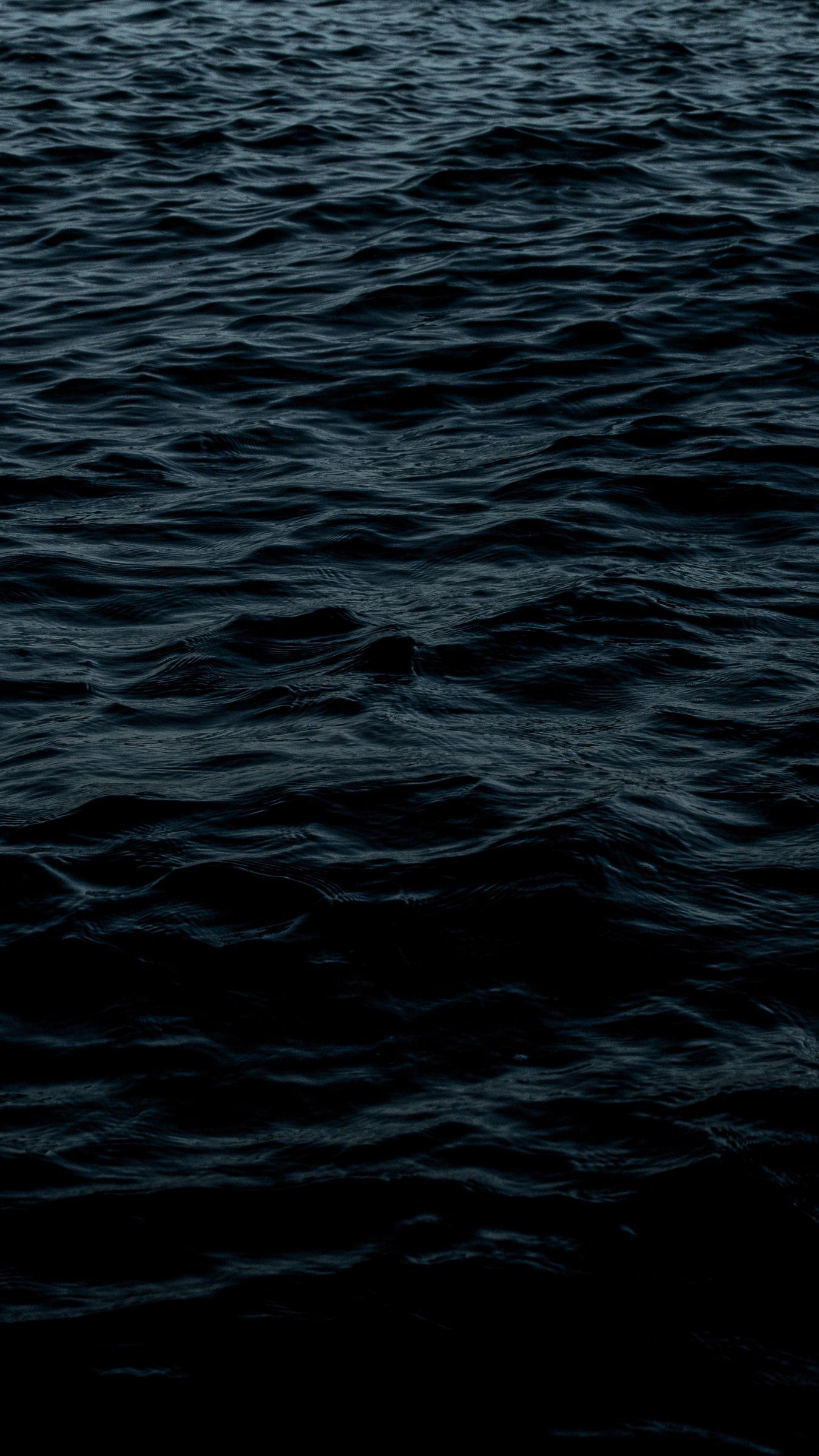 Download wallpaper 1350x2400 waves, dark, water, ripples iphone 8+/7+/6s+/for parallax HD background