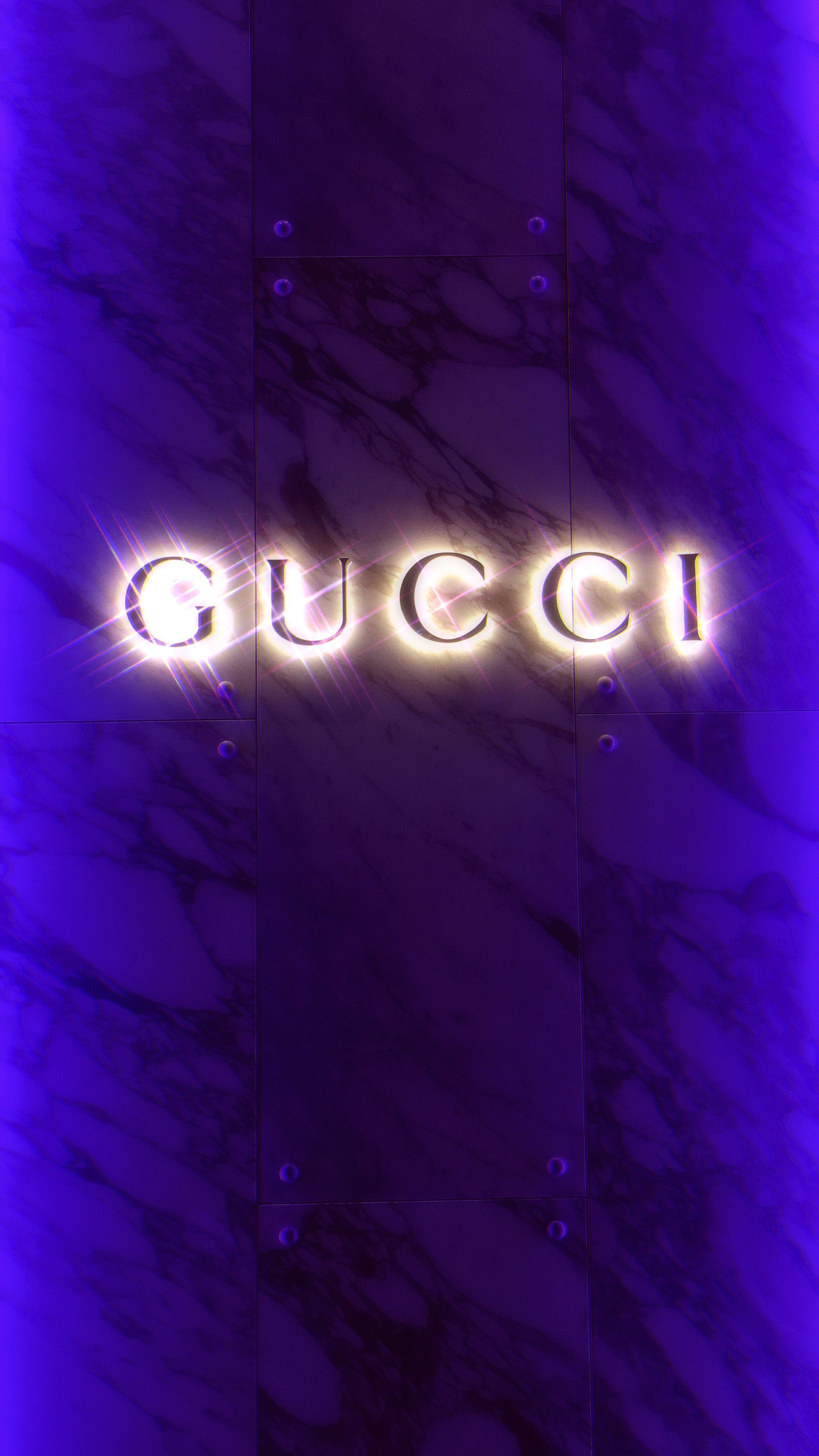 Gucci wallpaper for iPhone and Android phone. - Gucci