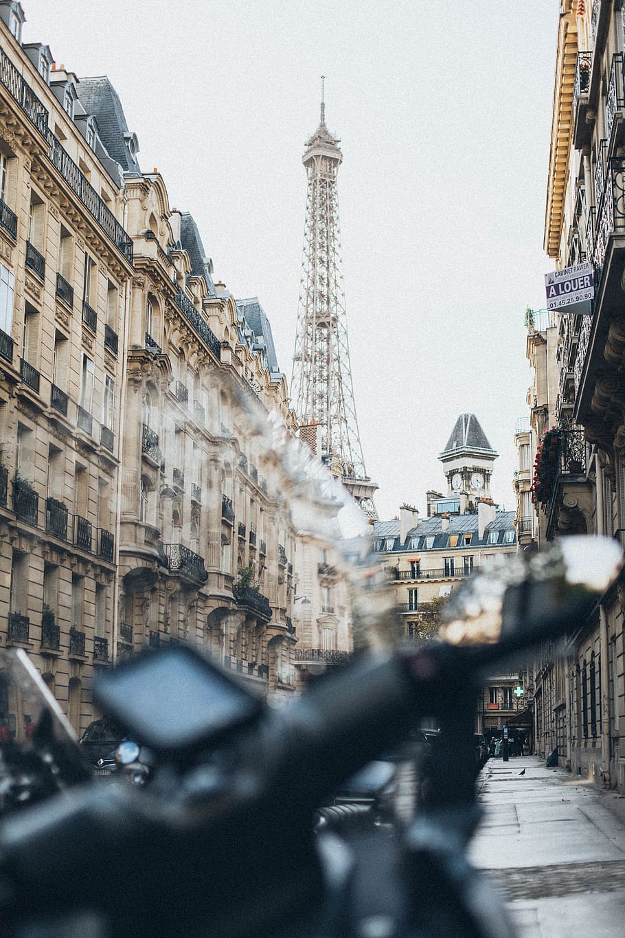 HD wallpaper: Selective Focus Photography of Eiffel Tower, architecture, blur