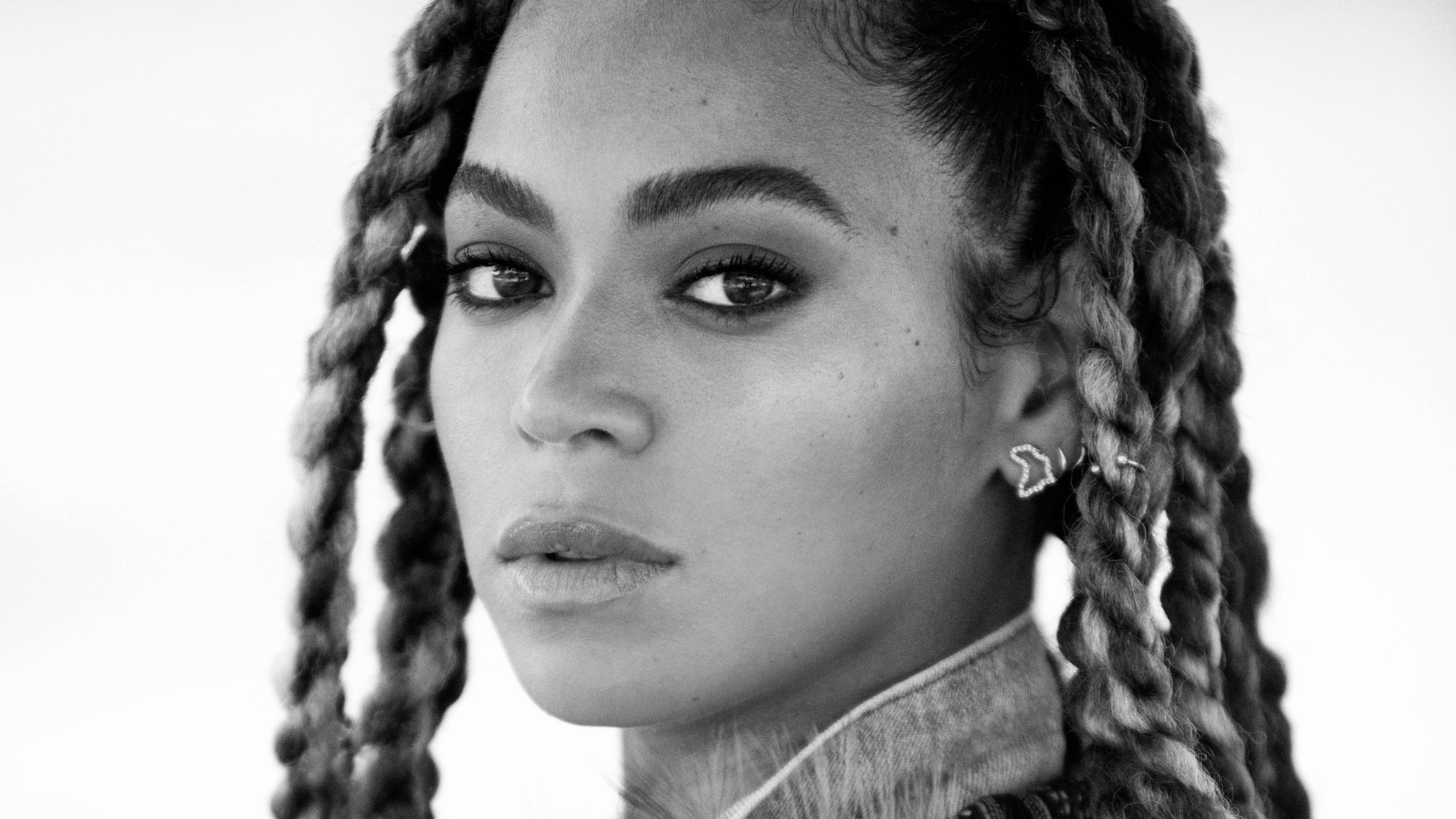 Download Beyonce With Braided Hair Wallpaper