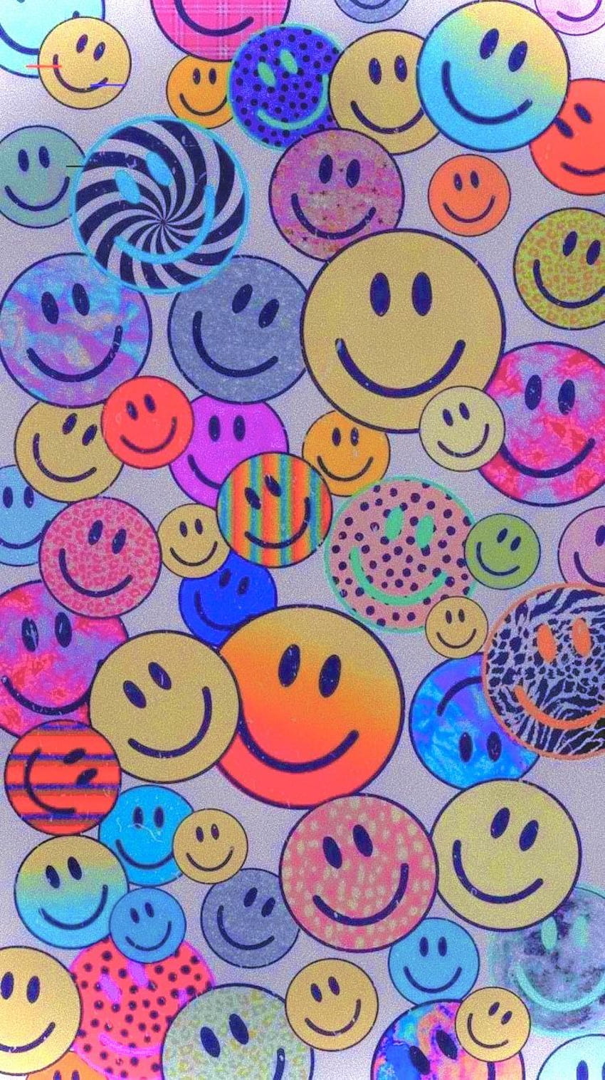 Aesthetic smiley face wallpaper for your phone or desktop. - Smile