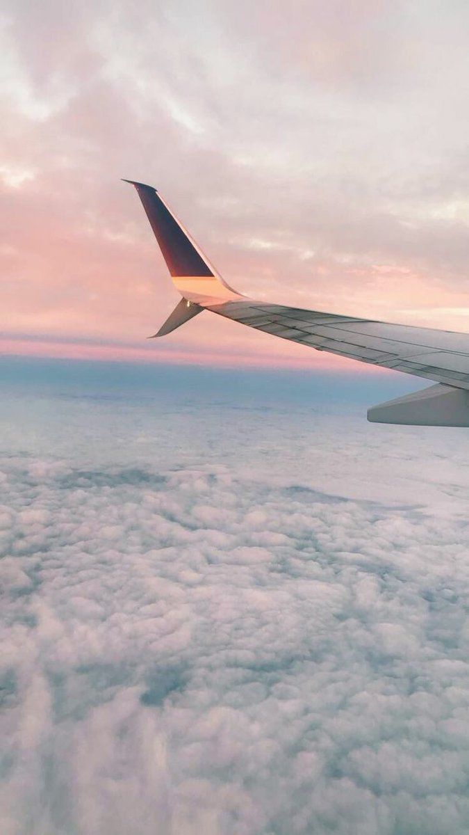 ayuu on Twitter. Sky aesthetic, Airplane wallpaper, Aesthetic background