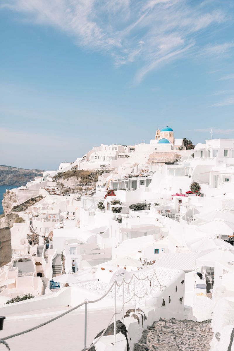 The Fawn Travel Guide to Santorini, Greece