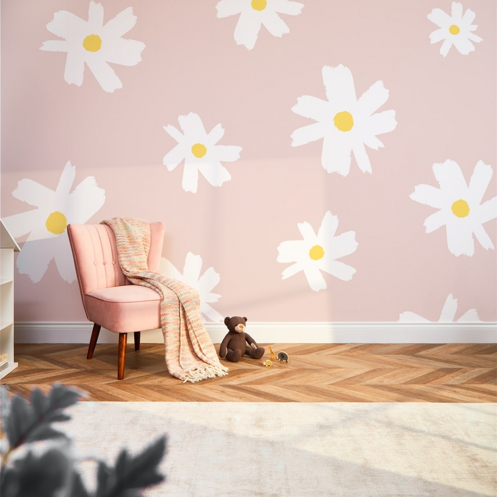Crazy Daisy mural in pink. I Love Wallpaper