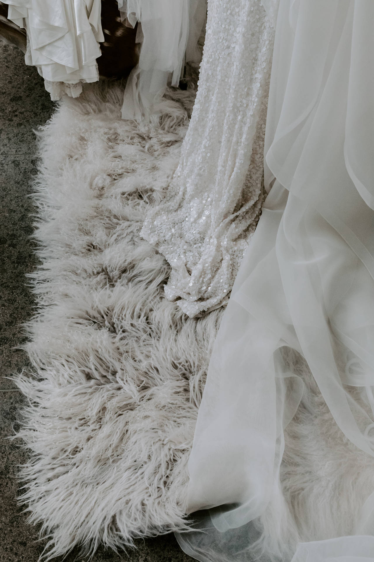 Download Wedding Aesthetic Gown Wallpaper
