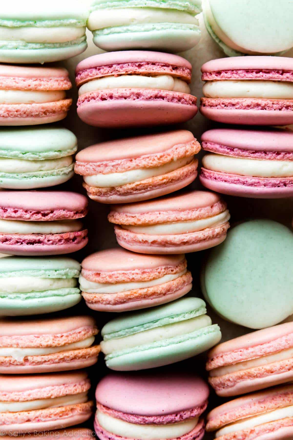 Beginner's Guide to French Macarons's Baking Addiction