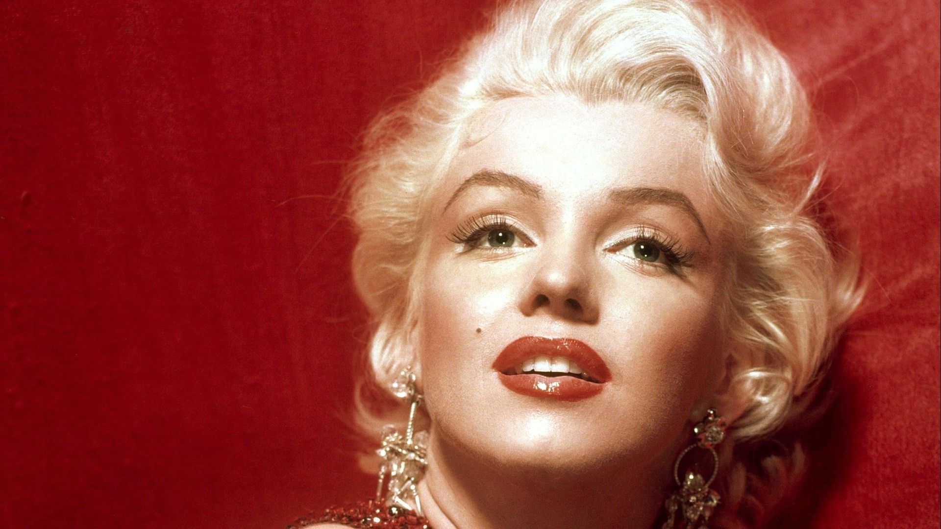 Marilyn Monroe Wallpaper for Home