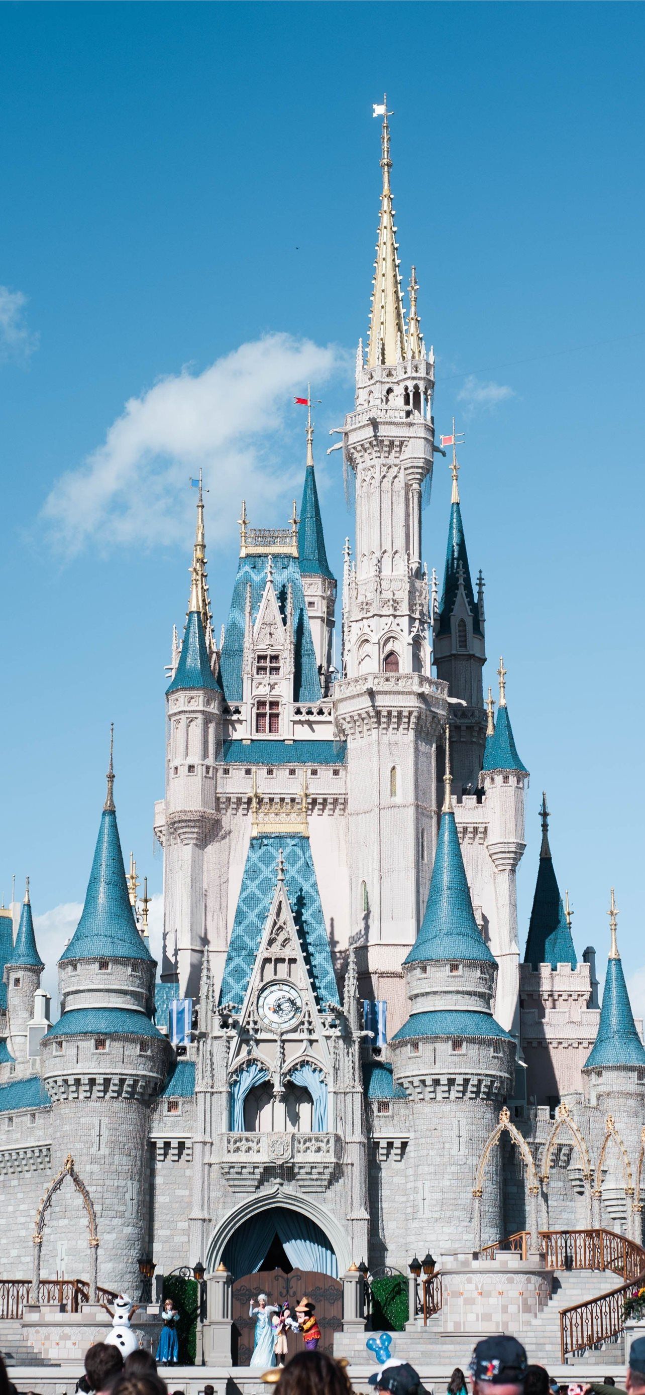 IPhone wallpaper of the castle at Disney World. - Disneyland