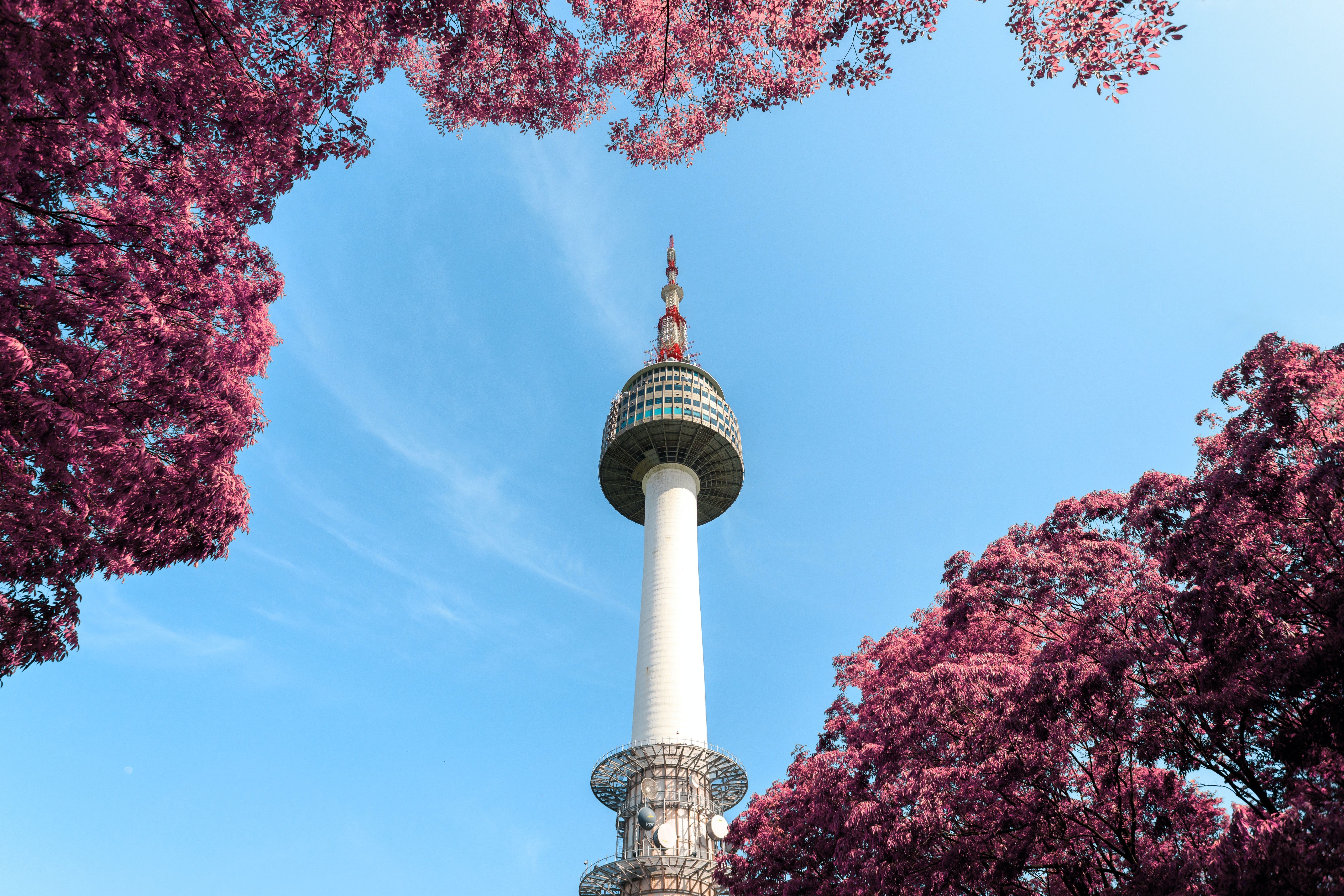 Namsan Seoul Tower is a communication tower located on the top of Namsan Mountain in Seoul, South Korea. - Seoul