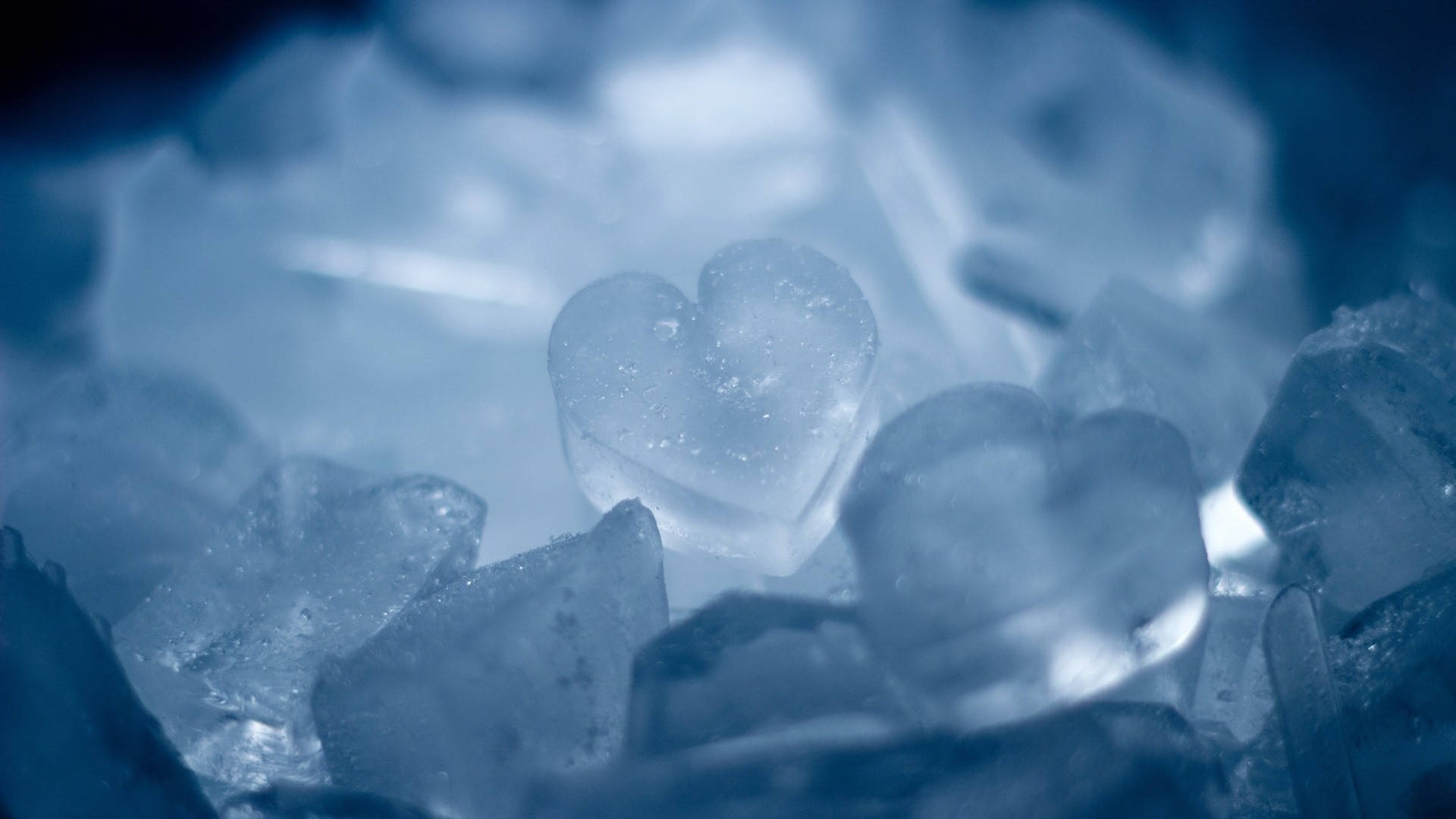 Download Aesthetic Heart Shaped Ice Wallpaper