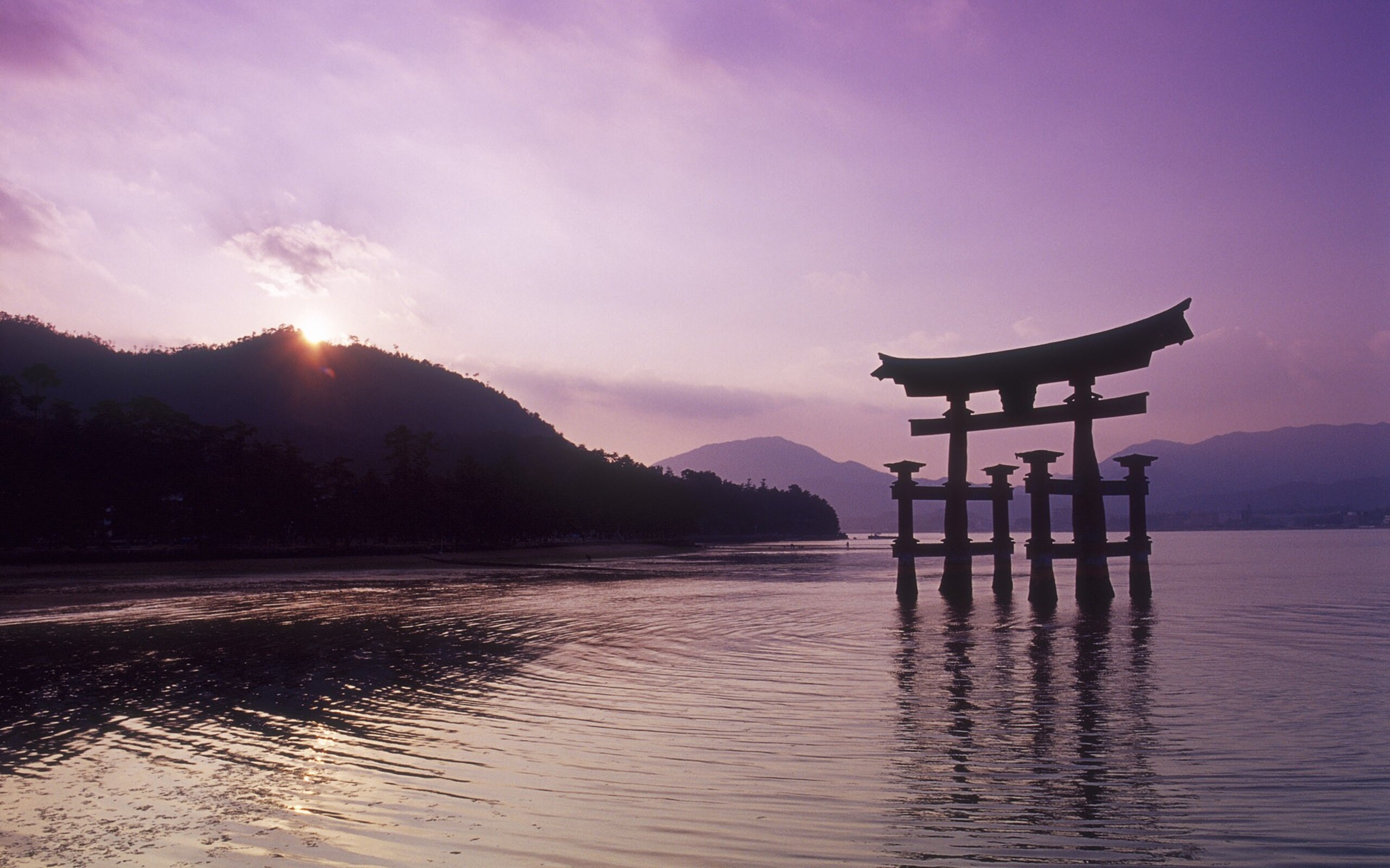 A beautiful sunset over a lake with a torii gate in the foreground. Tags: nature, sunset, lake, torii gate - 2560x1600, Japan, lake