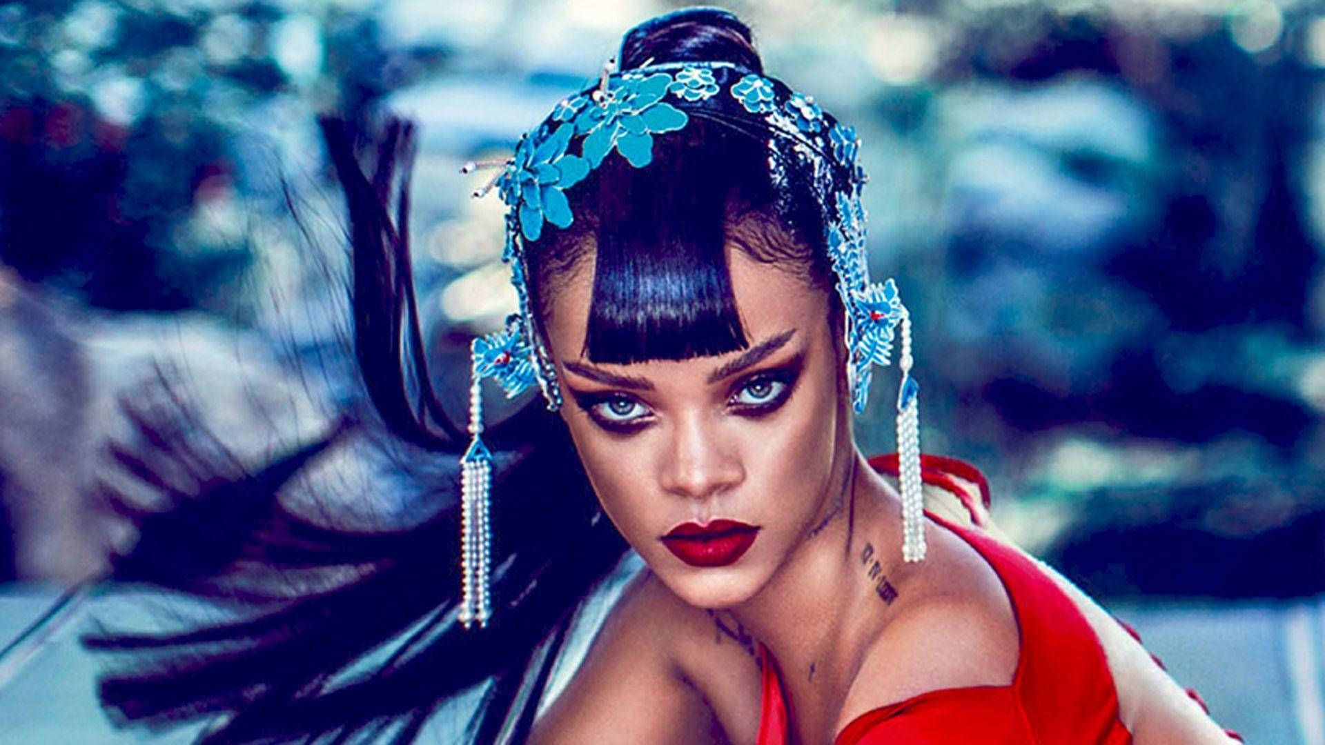 Download Rihanna HD Blue Ornaments Wallpaper