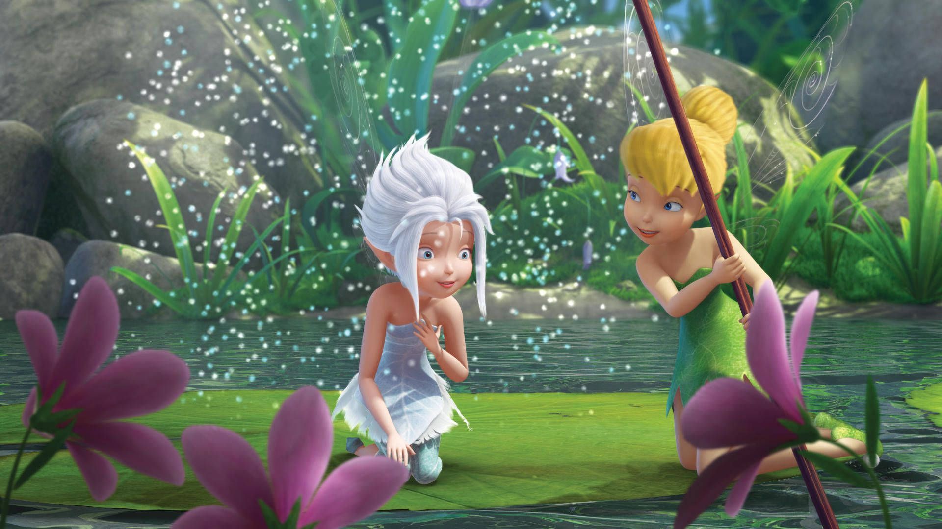 The fairies in pixie hollow - Tinkerbell