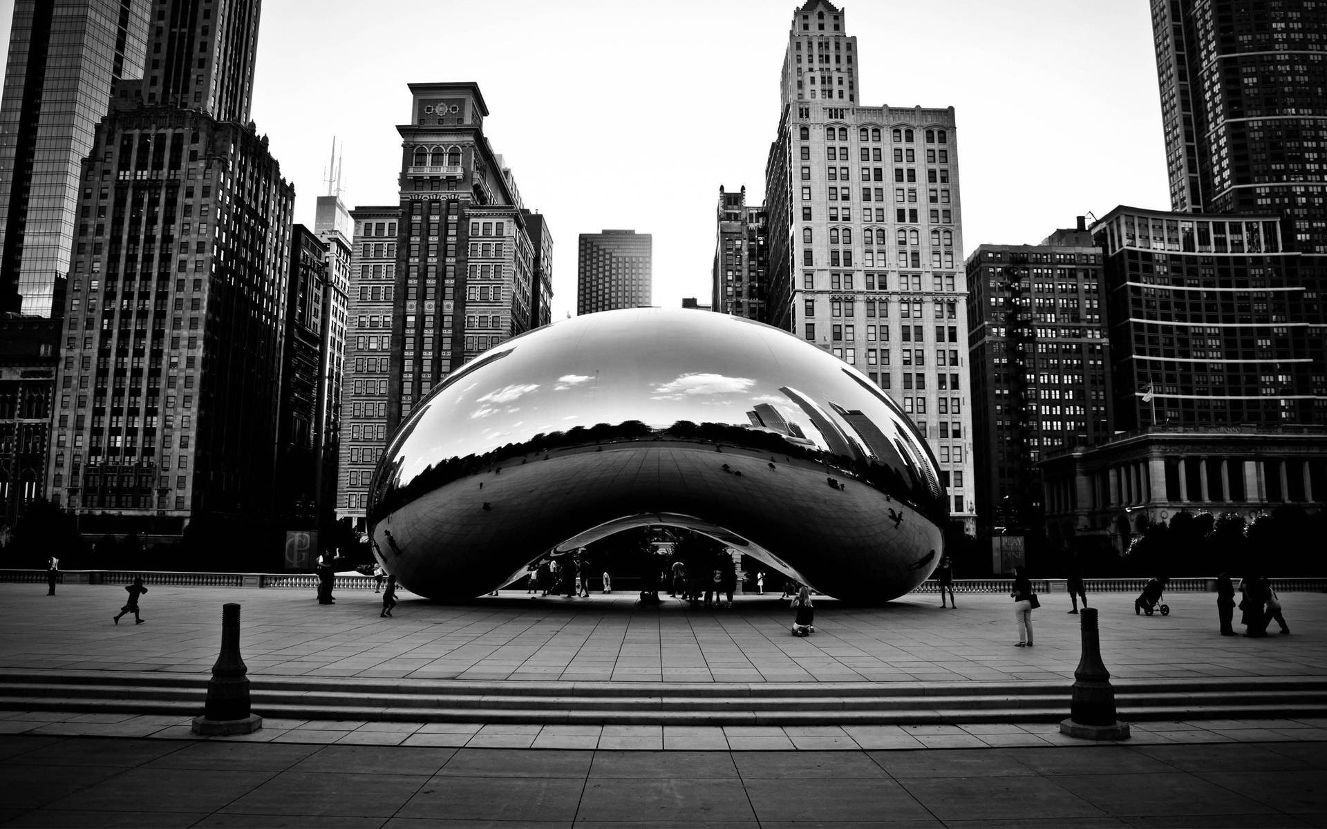 Black and white photo of the famous Cloud Gate sculpture in Chicago. - Chicago