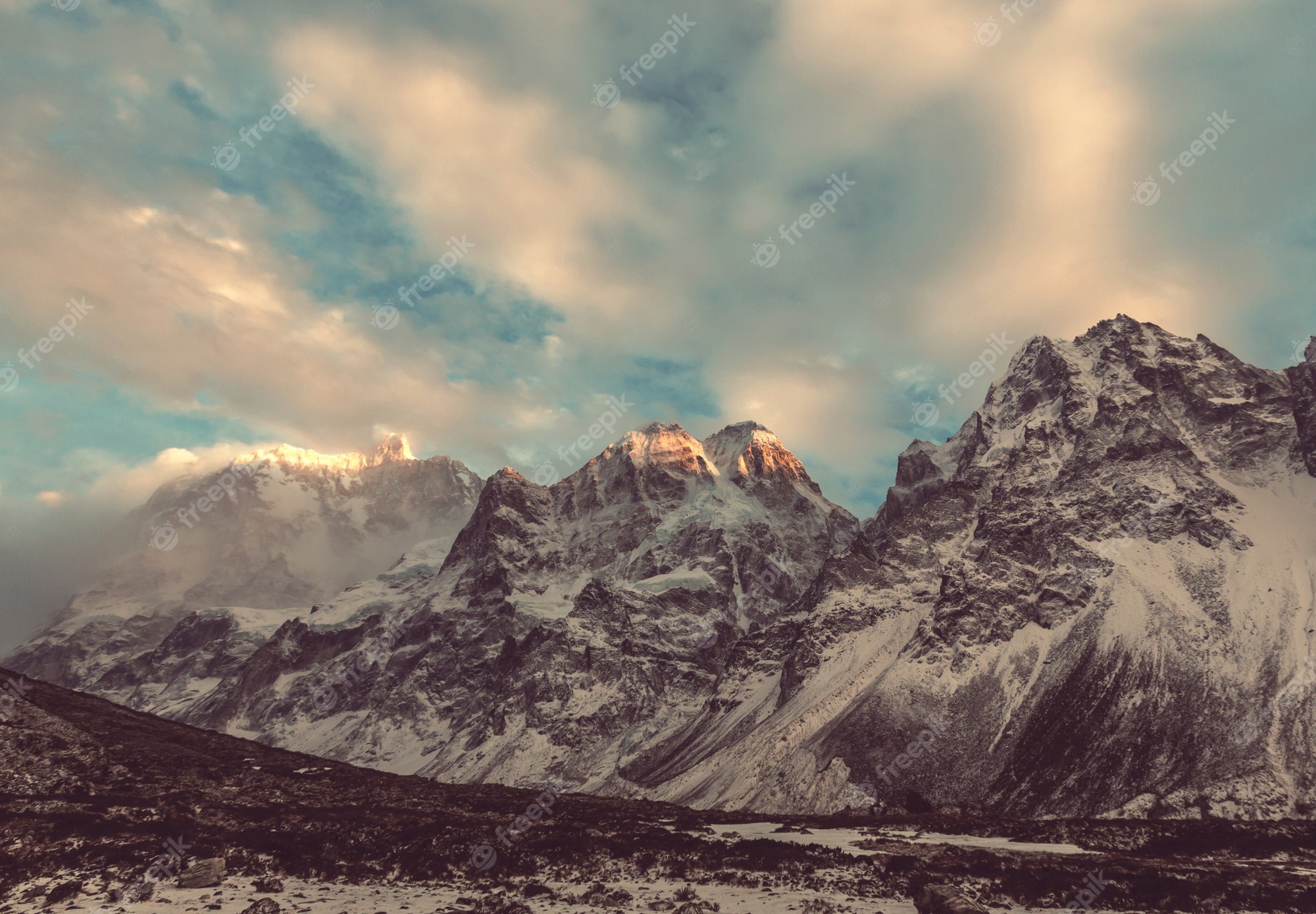 Cool Mountain Background Image