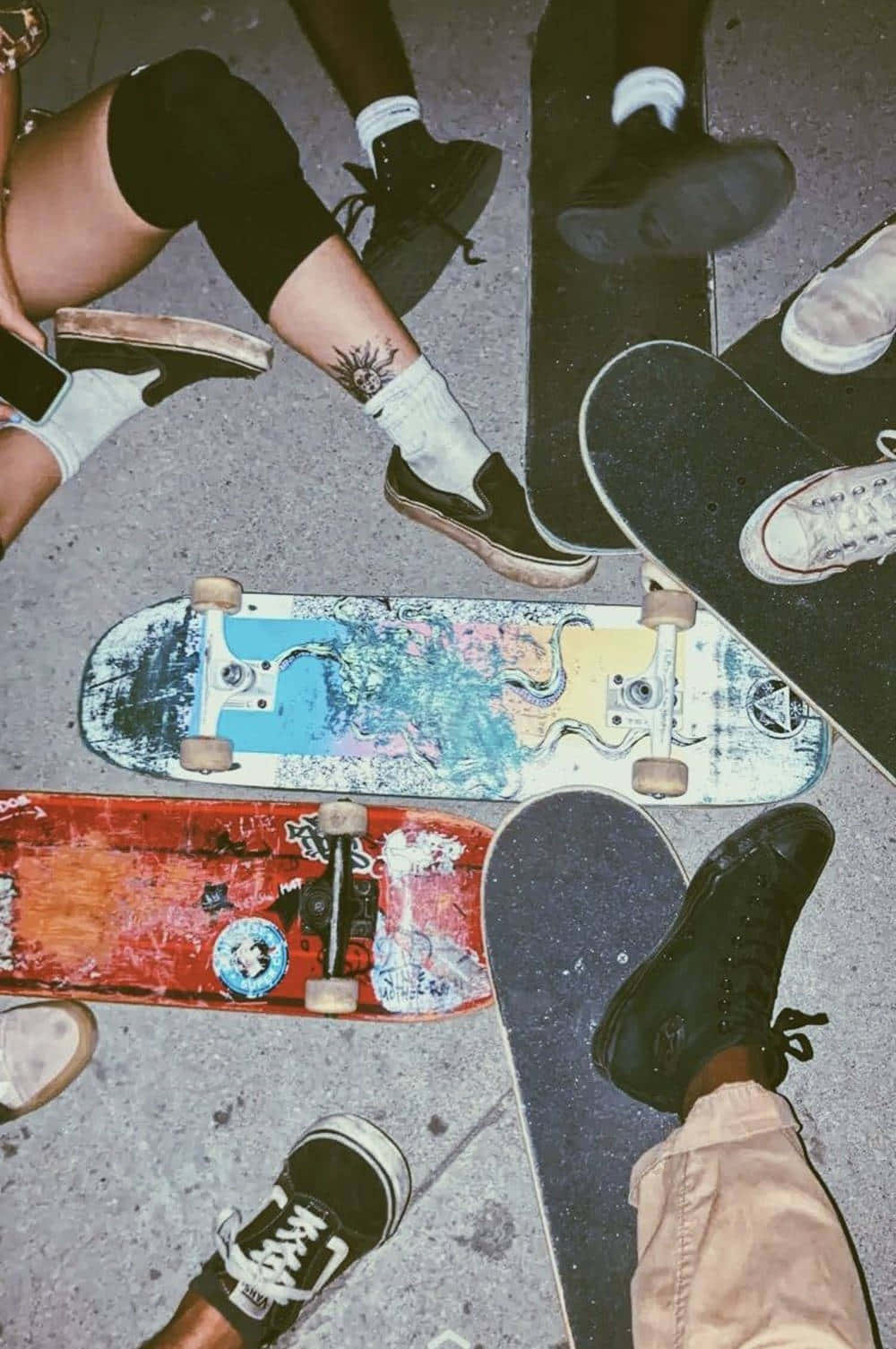 People standing around with their skateboards - Skater, skate