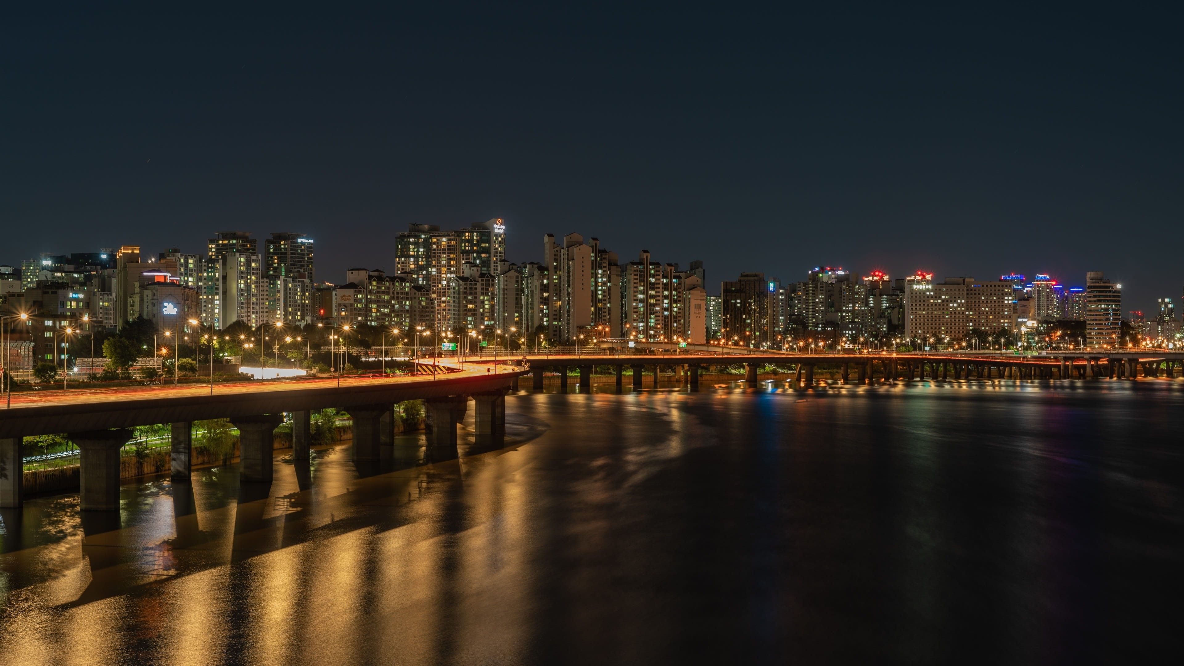 A night time view of the Han River in Seoul, South Korea. - Seoul