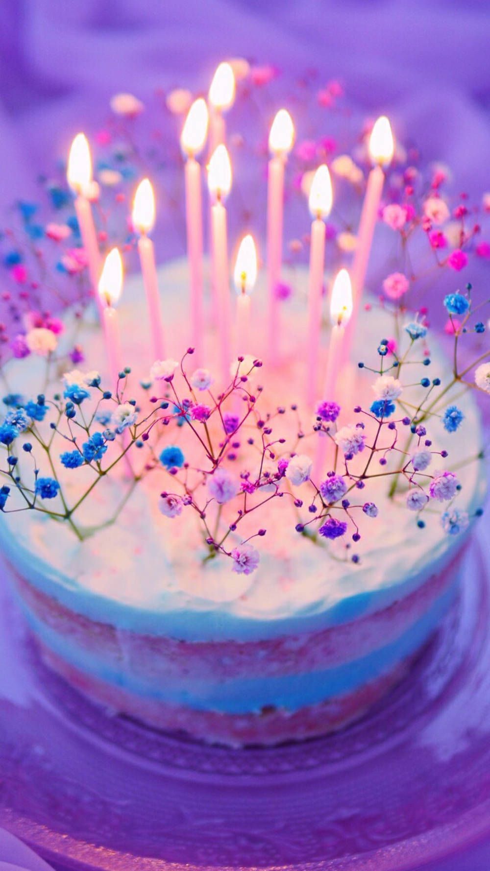 Download Aesthetic Happy Birthday Cake And Candles Wallpaper
