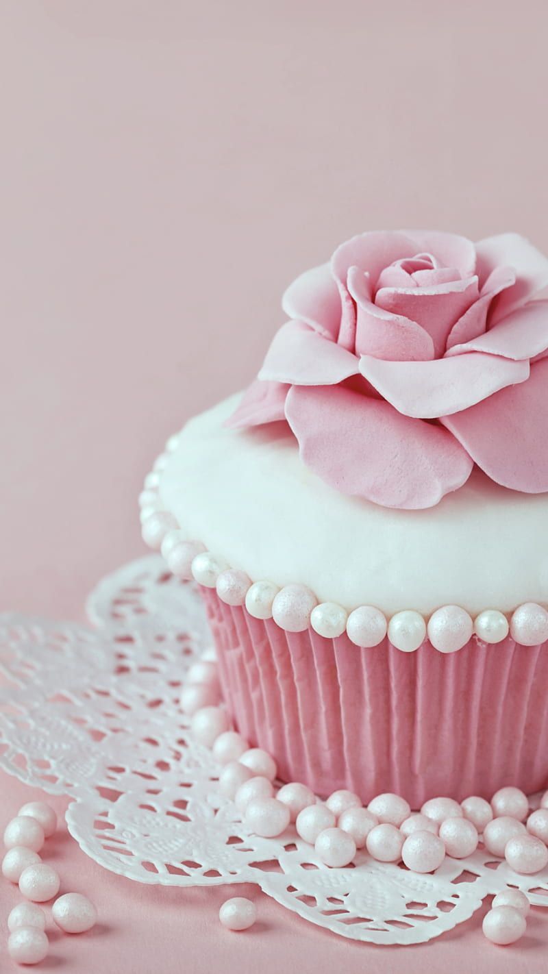 HD pink cupcake wallpaper